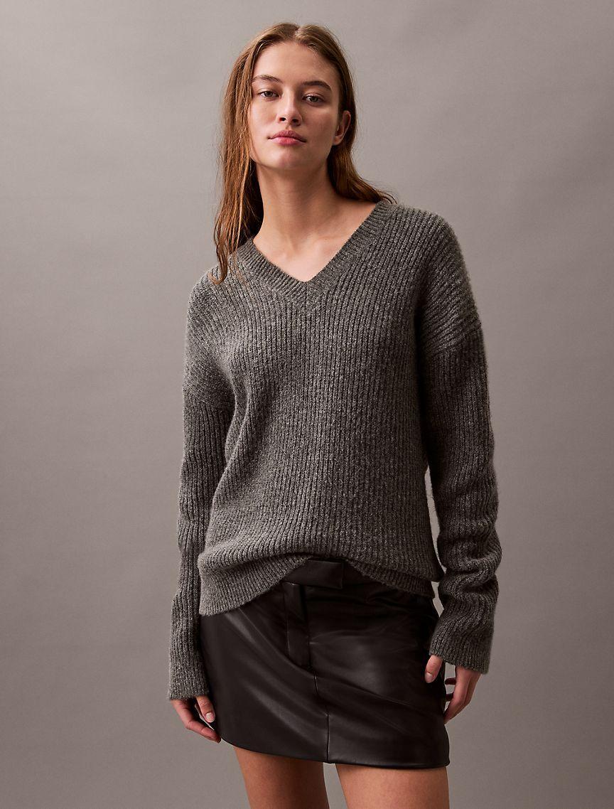 Ribbed Knit V-Neck Sweater Product Image