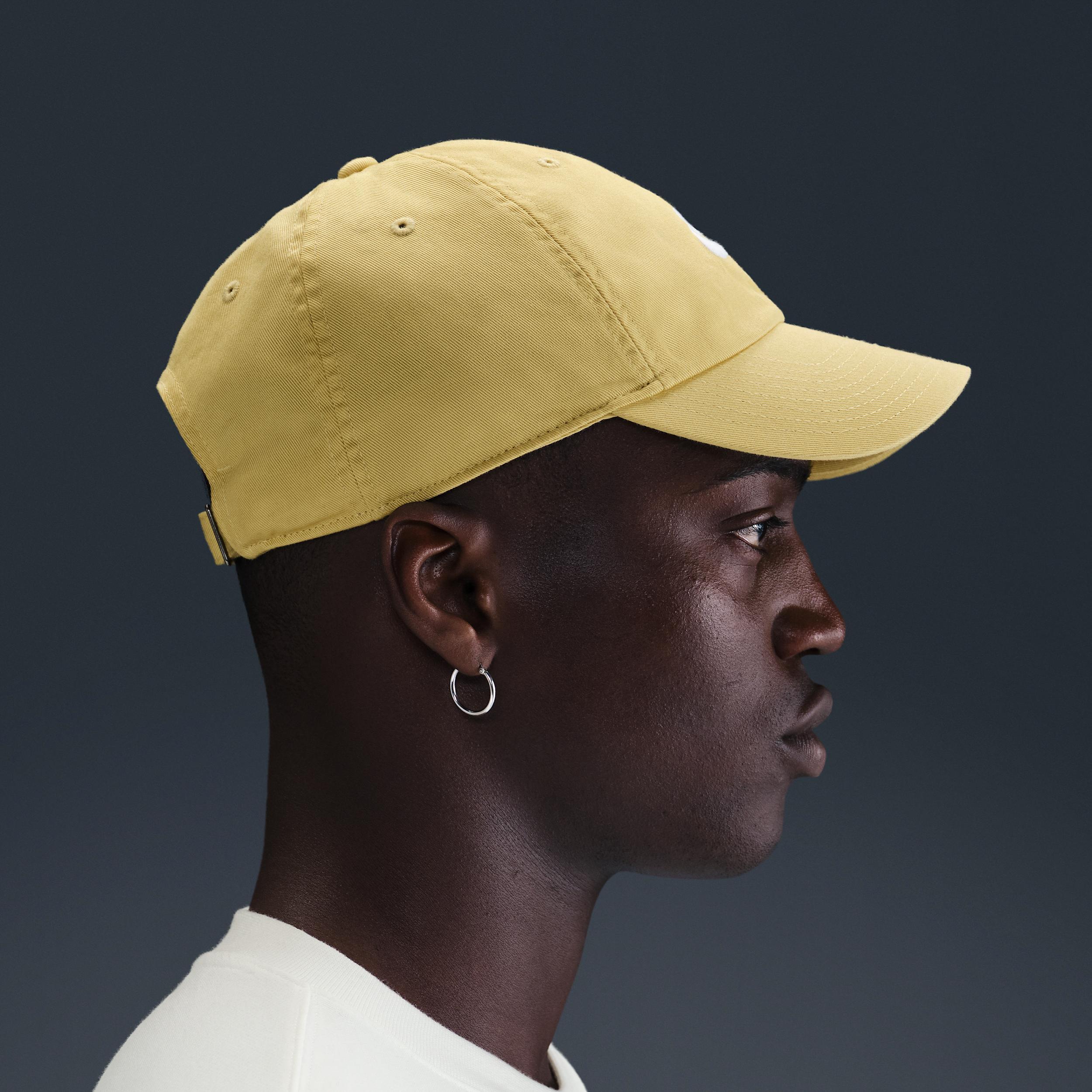 Nike Unisex Club Unstructured Futura Wash Cap | FB5368-464 Product Image