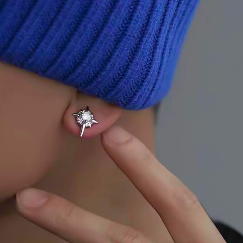 Star Rhinestone Ear Stud Product Image