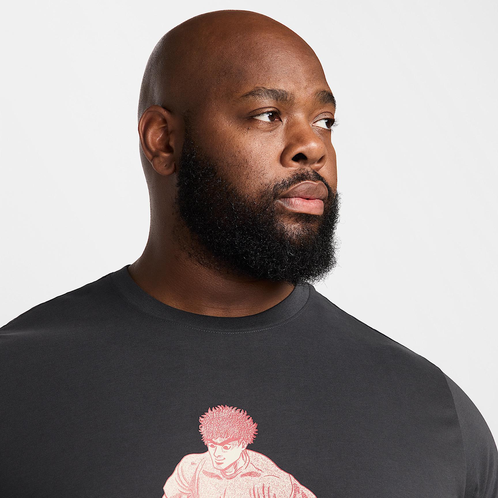 Nike Men's Dri-FIT Fitness T-Shirt Product Image