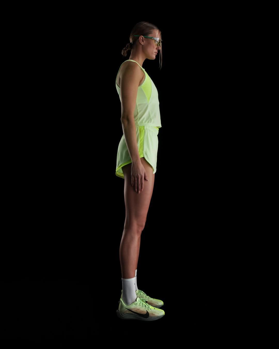 Nike Women's Dri-FIT Singlet Product Image