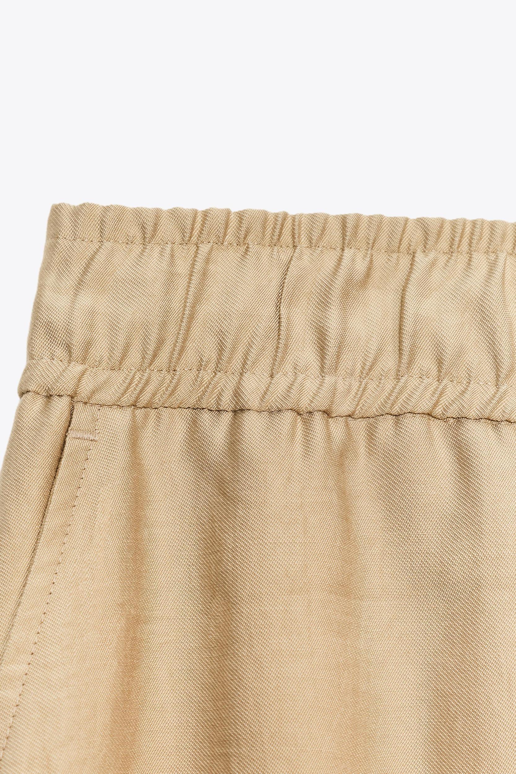 ELASTIC WAIST WIDE LEG PANTS Product Image