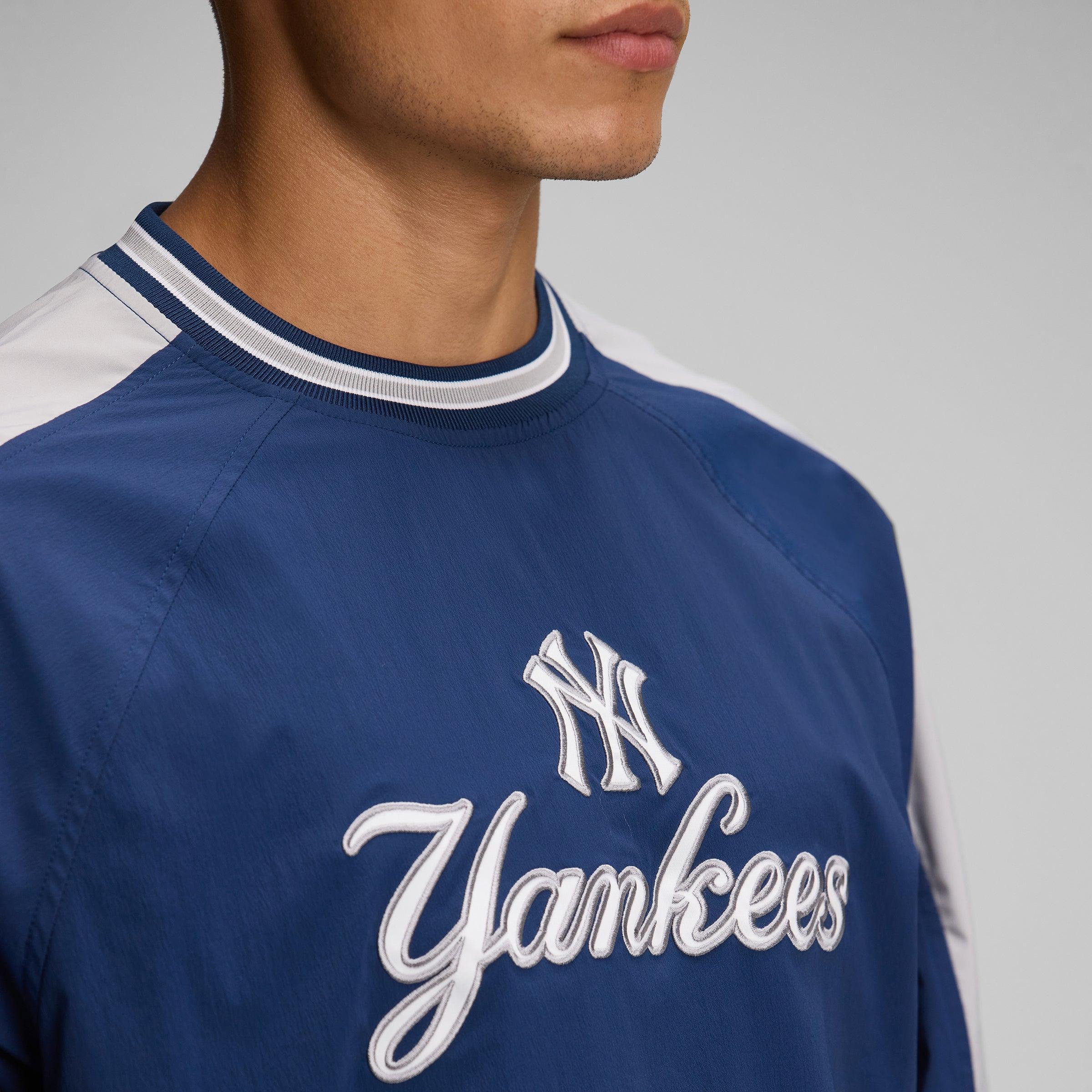 New York Yankees Blue Windbreaker Male Product Image