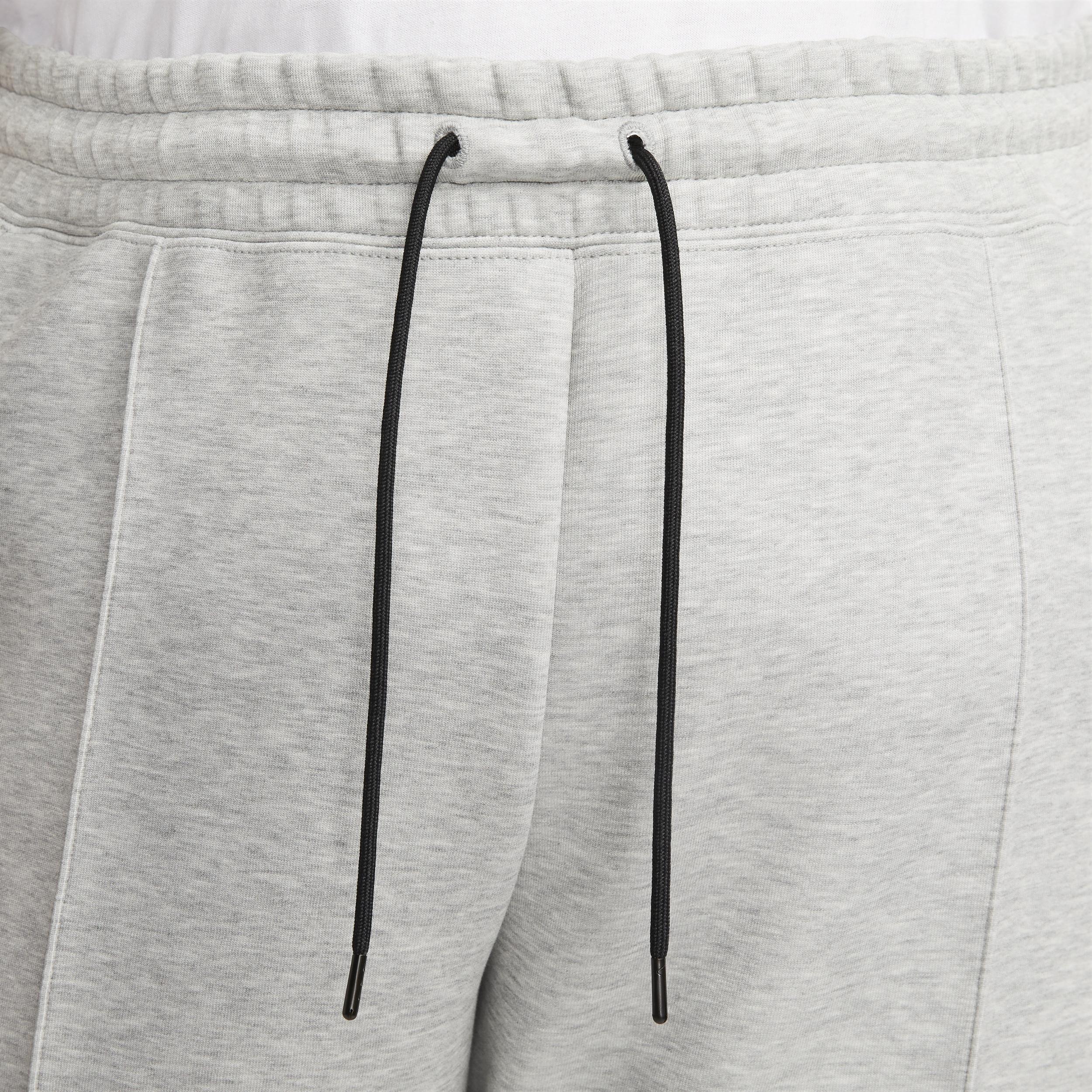 Women's Nike Sportswear Tech Fleece Mid-Rise Jogger Pants (Plus Size) Product Image