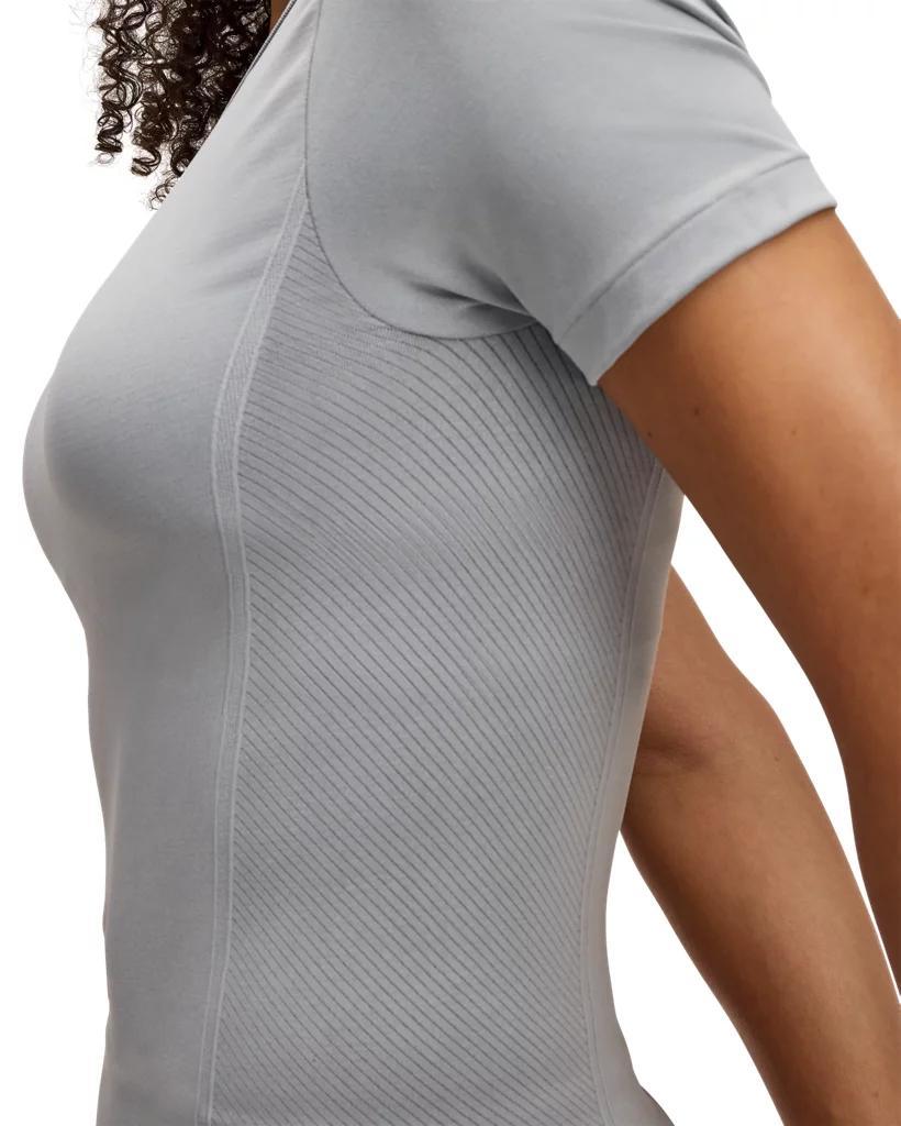 Women's UA Vanish Seamless Washed Short Sleeve Product Image