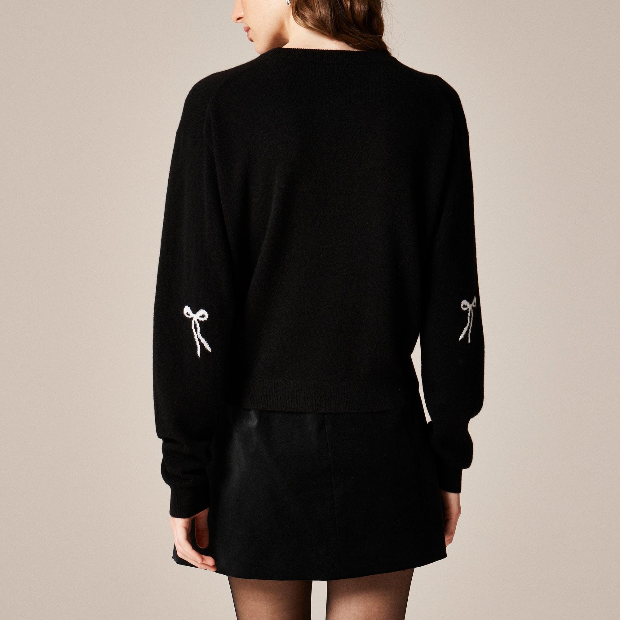 Perfect cashmere crewneck sweater in bow print Product Image