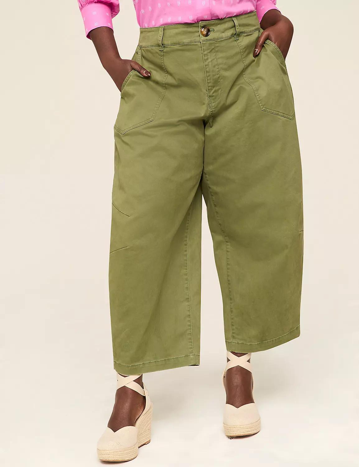Curved Cropped Barrel Pant Product Image