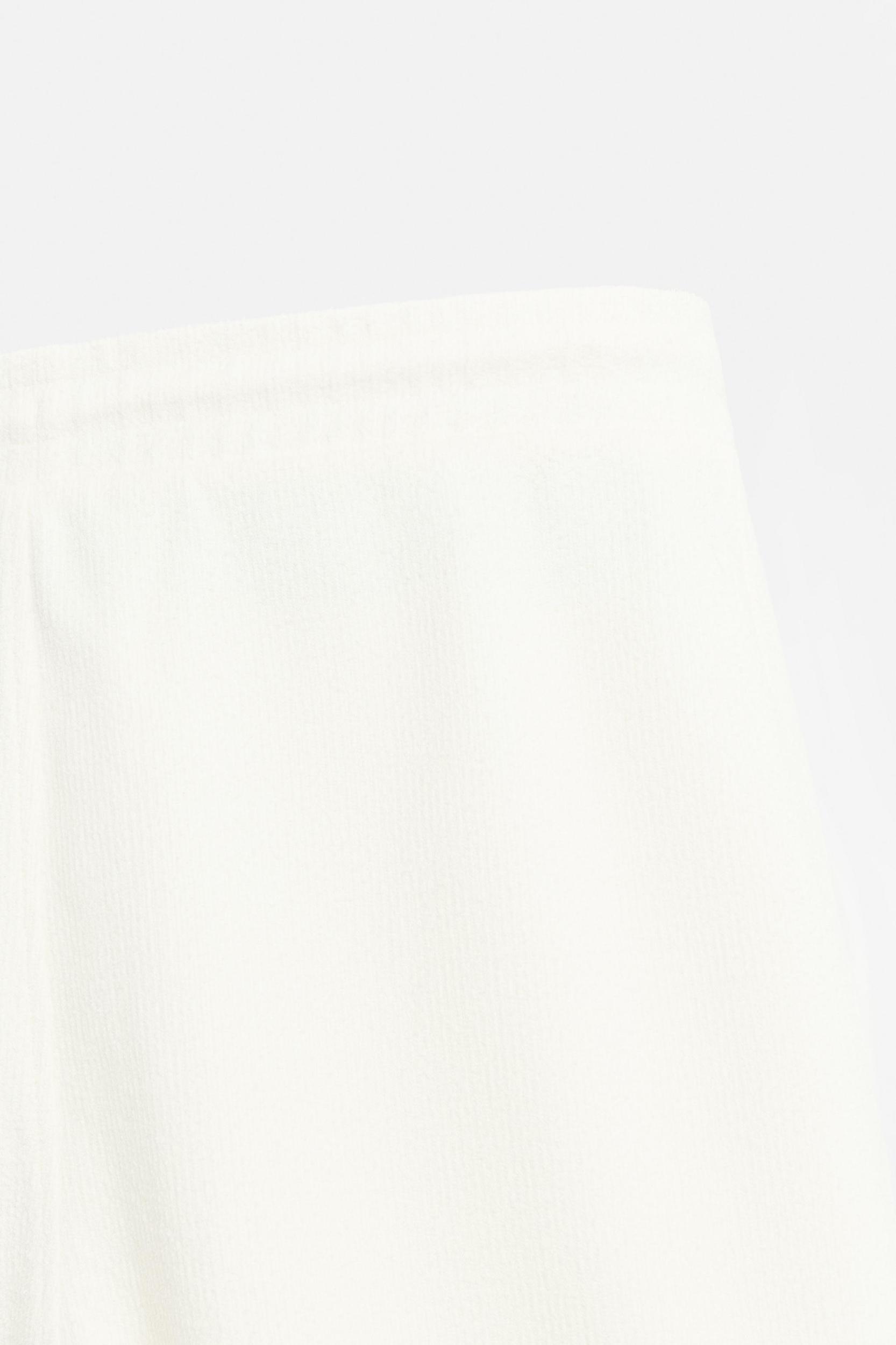 TEXTURE JOGGER SHORTS Product Image