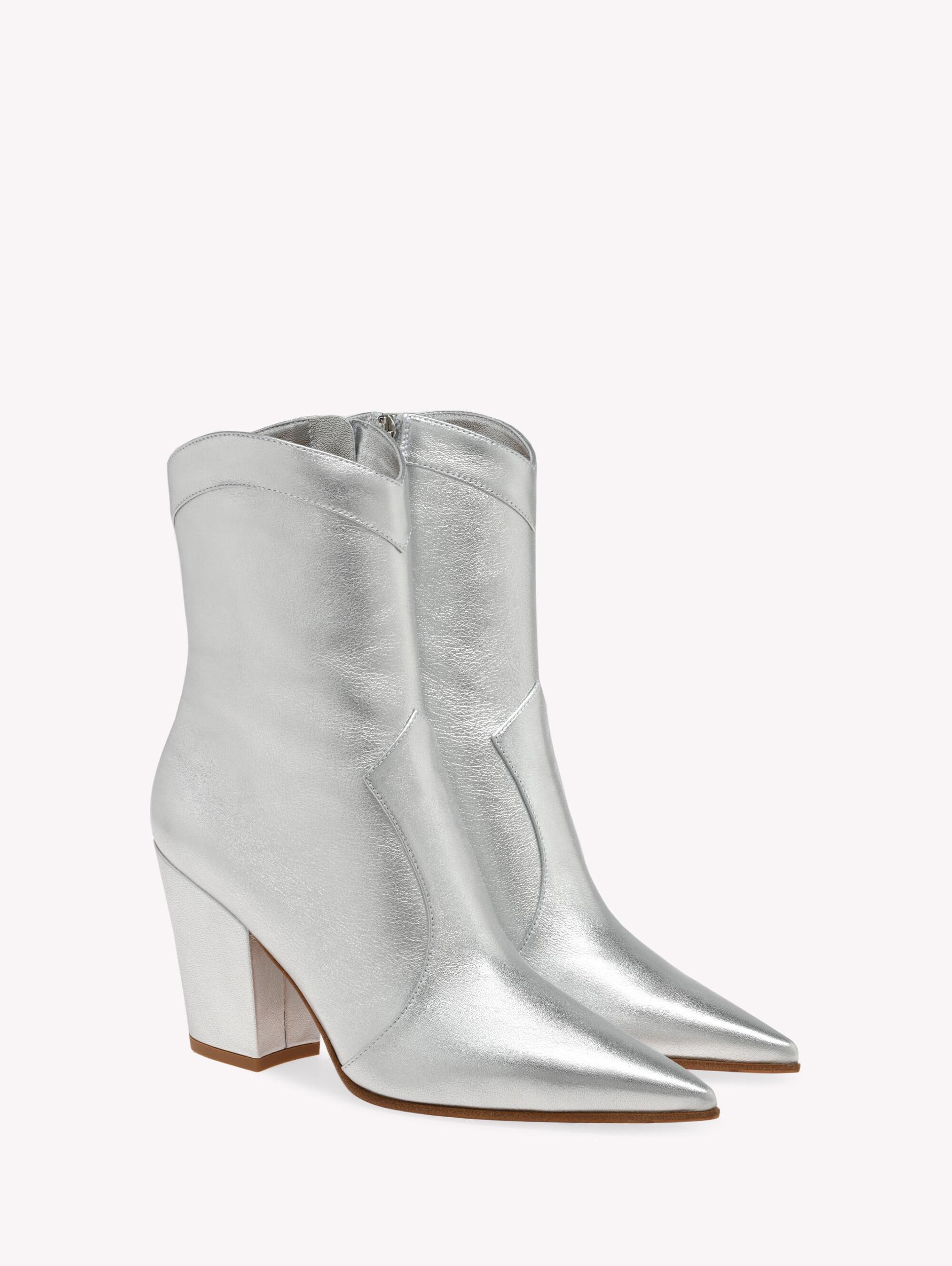 WEST Gianvito Rossi Product Image