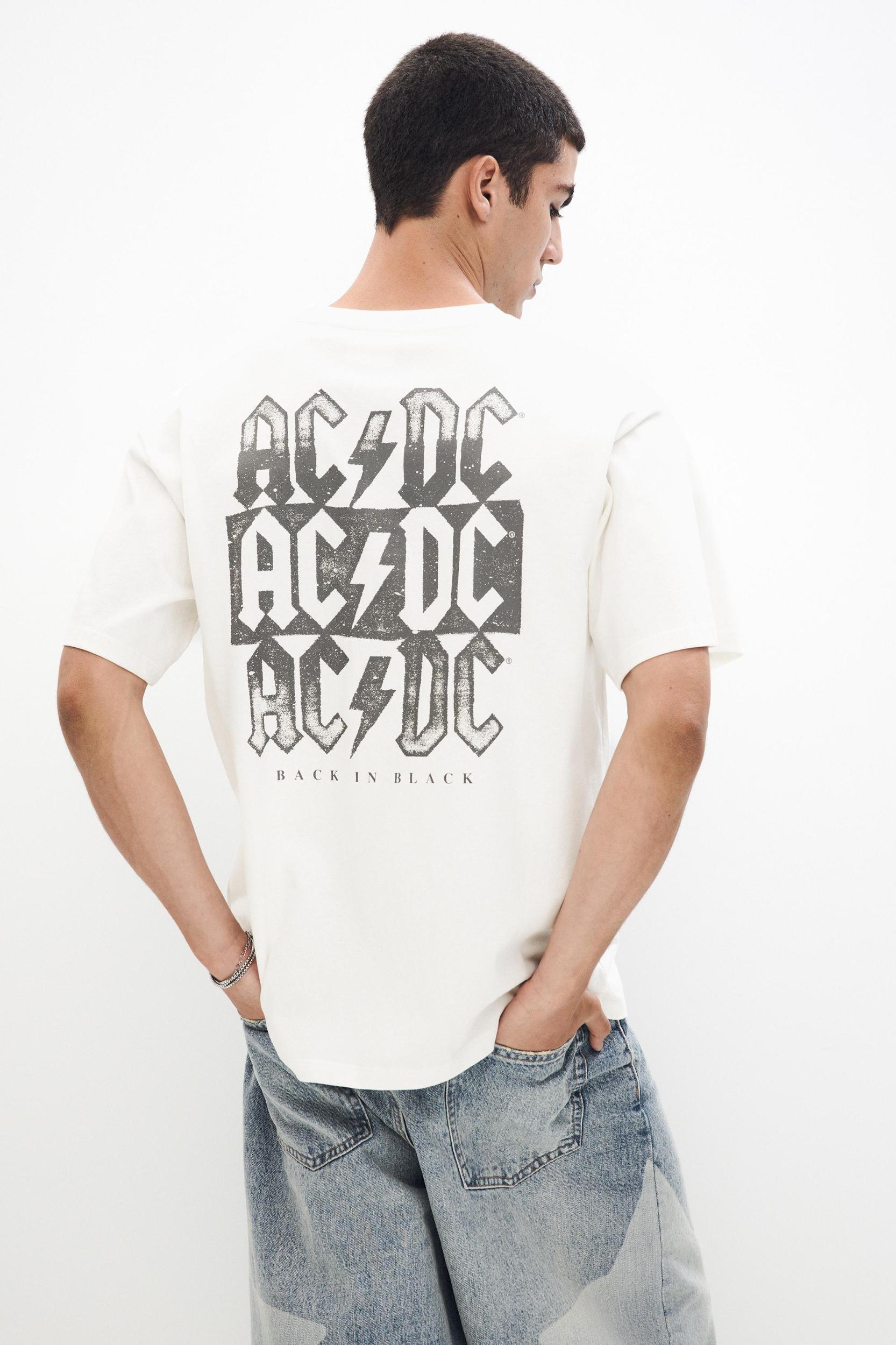 AC/DC T-shirt Product Image