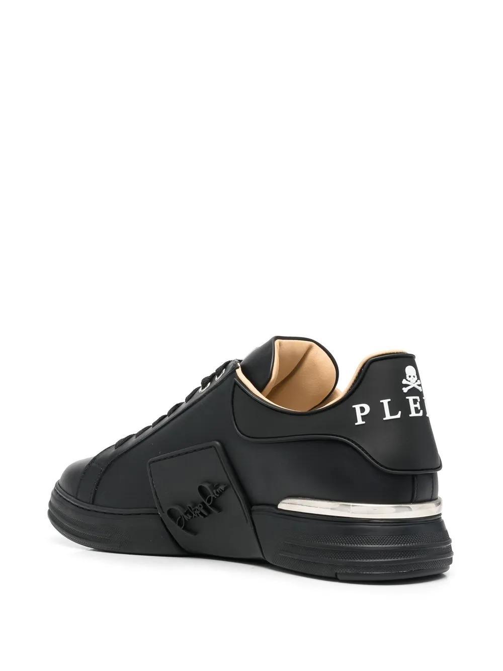 Lo-top Hexagon sneakers Product Image