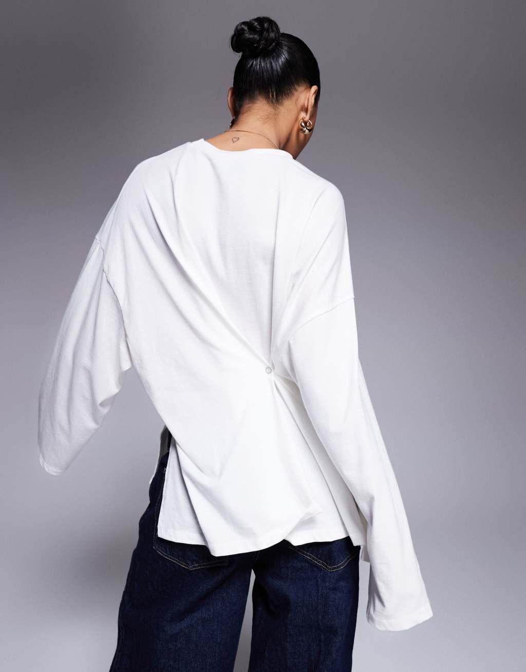 ASOS DESIGN long sleeve T-shirt with knot back detail in white Product Image