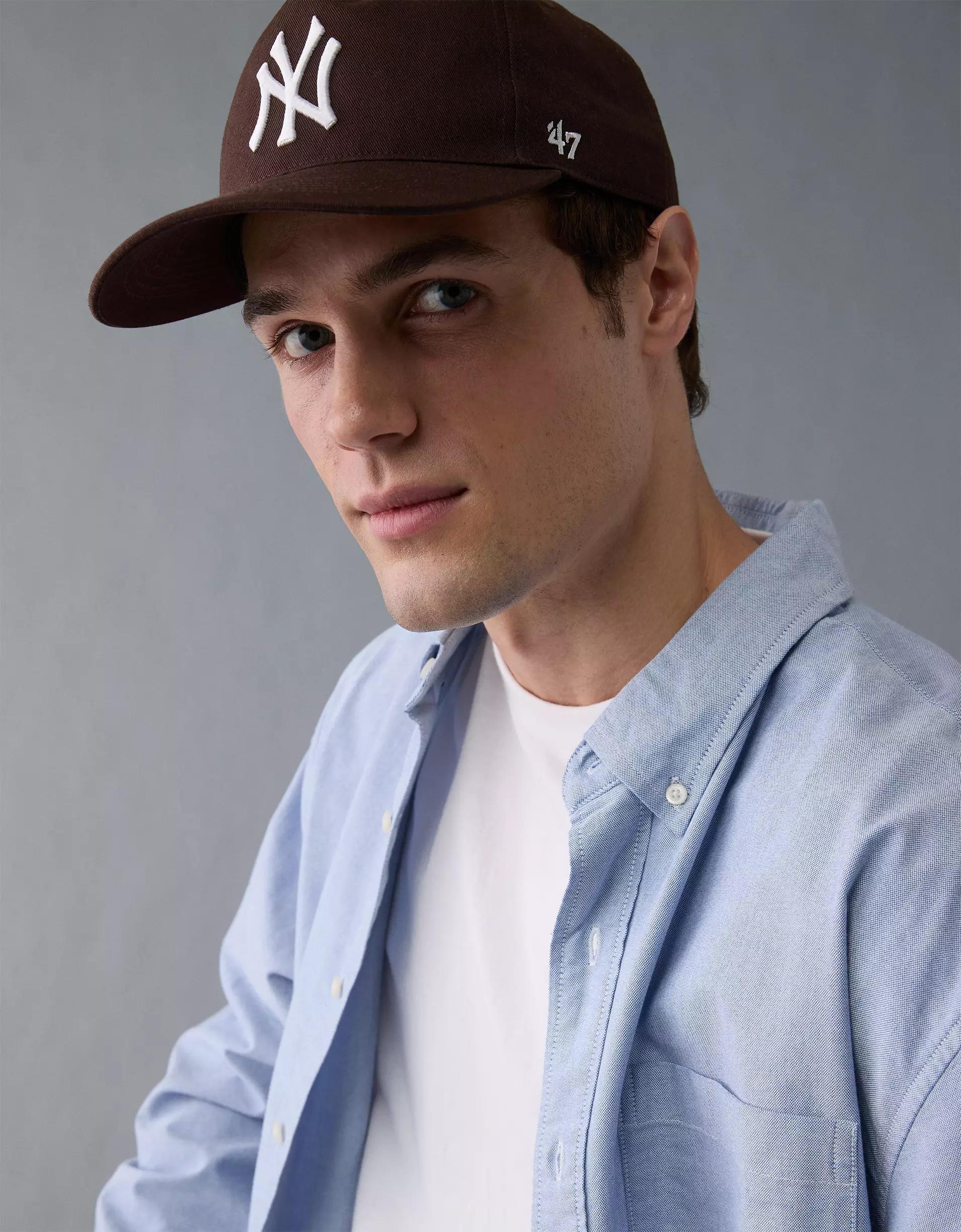 AE Everyday Relaxed Oxford Button-Up Shirt Product Image