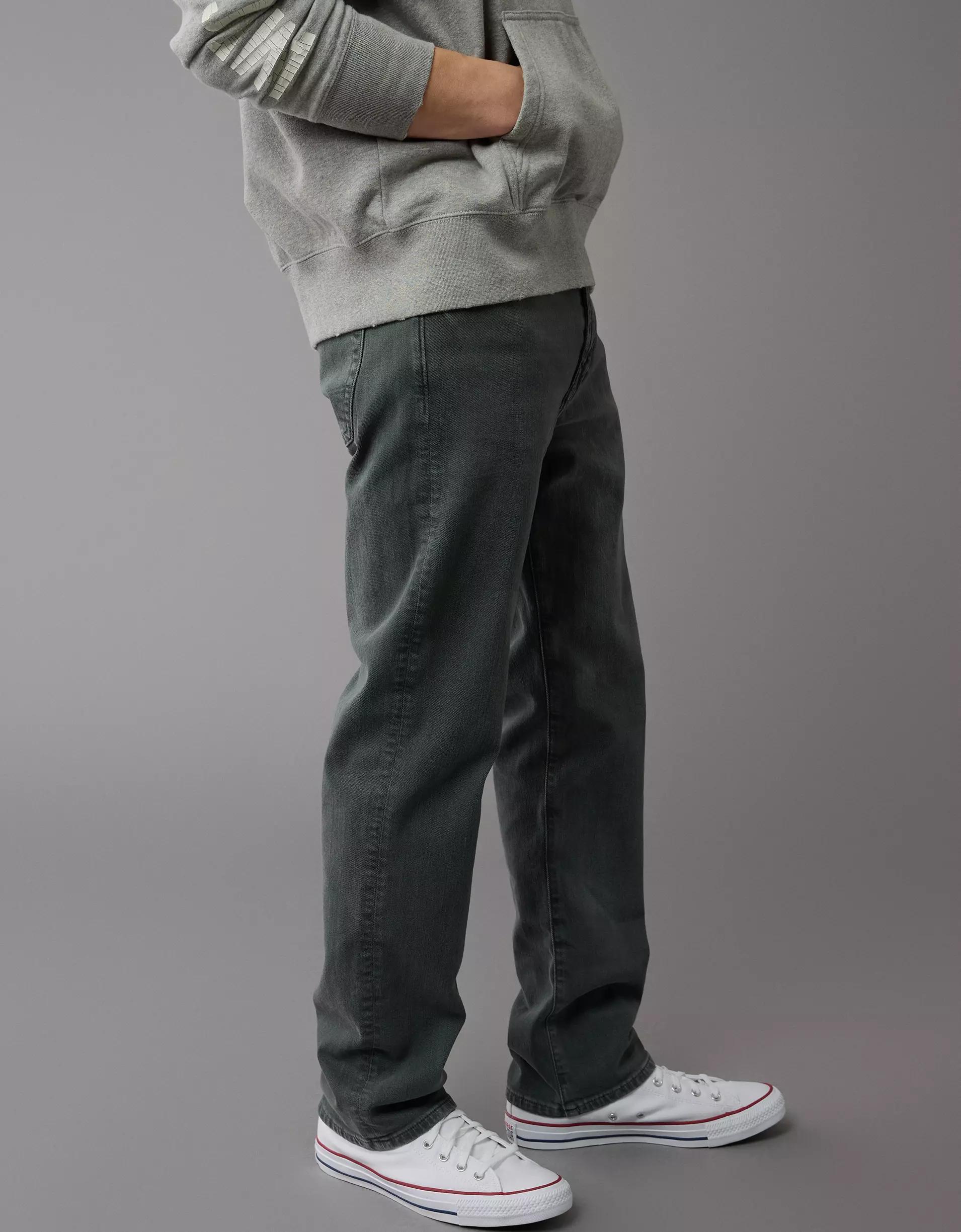 AE EasyFlex Relaxed Straight Jean Product Image