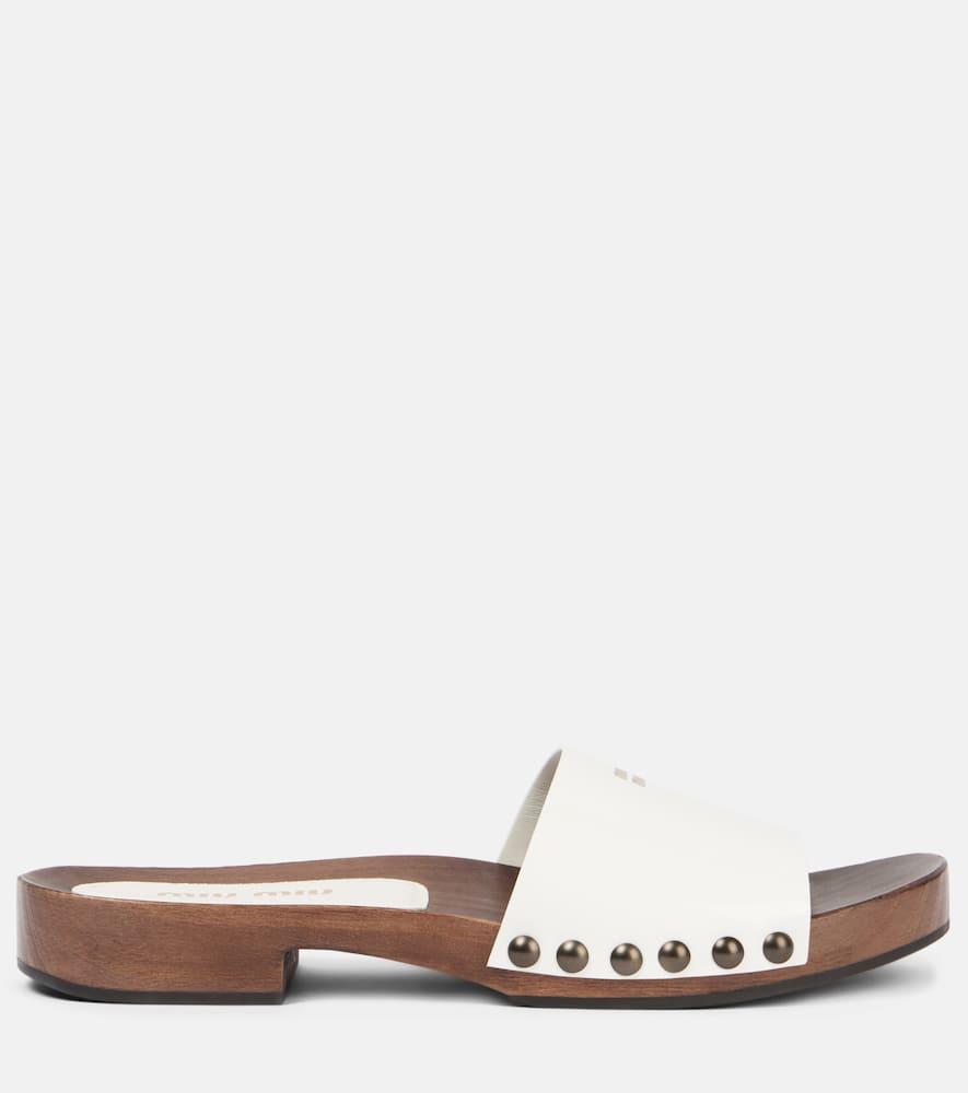 MIU MIU Wood Sole Flat Sandals With Studded Side In White Product Image