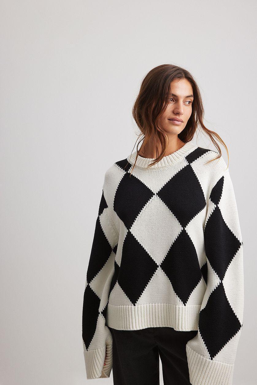 Oversized Checkered Knitted Sweater Product Image