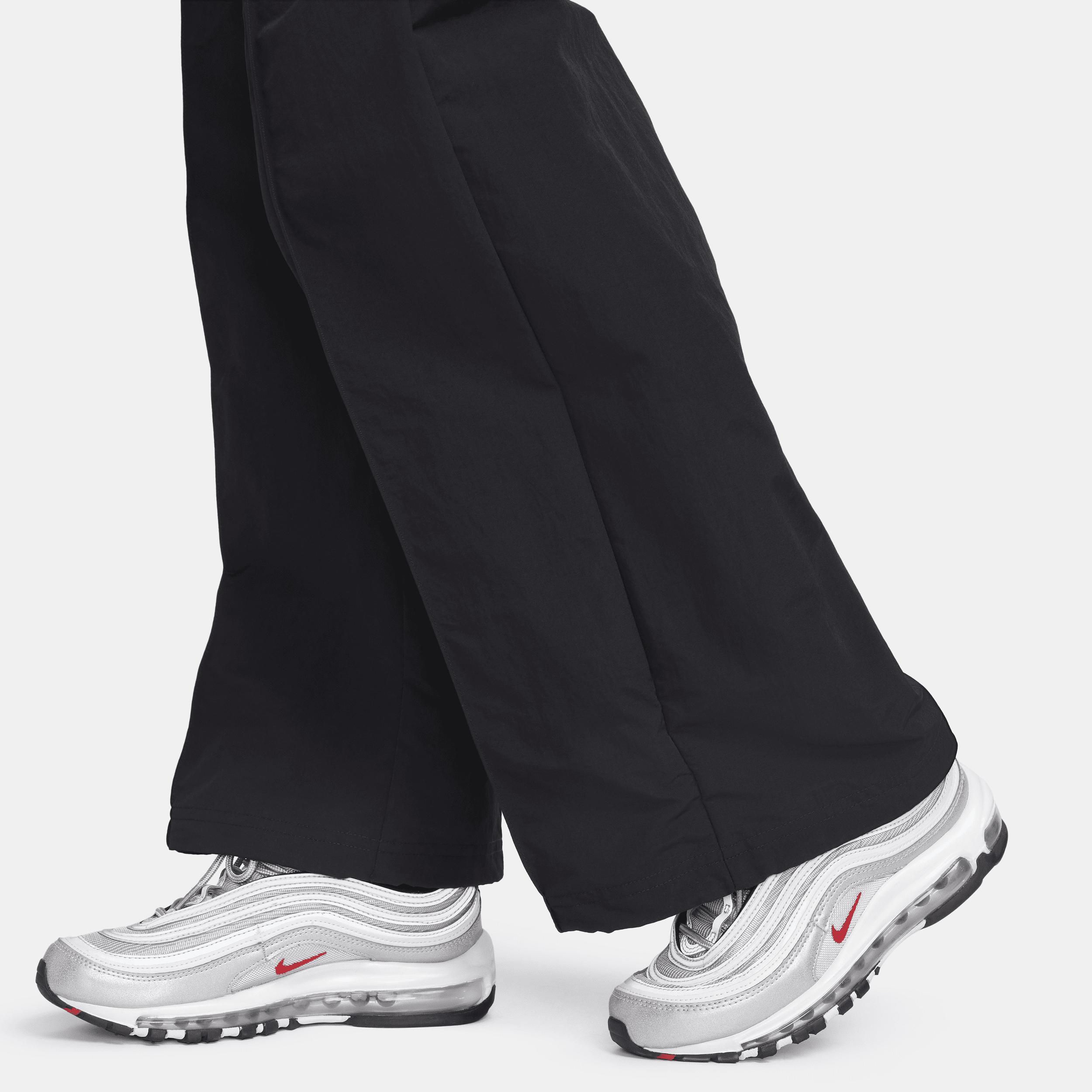 Nike Womens Nike Trend Woven Mid Rise Pants - Womens Black/White Product Image
