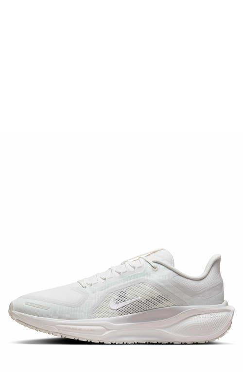 NIKE Men's Pegasus 41 Gore-tex Waterproof Road Running Shoes In White Product Image