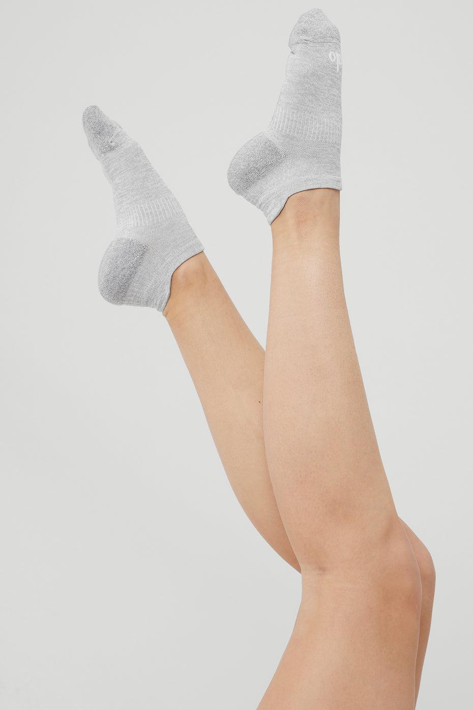 Women's Performance Tab Sock - Athletic Heather Grey/White Product Image