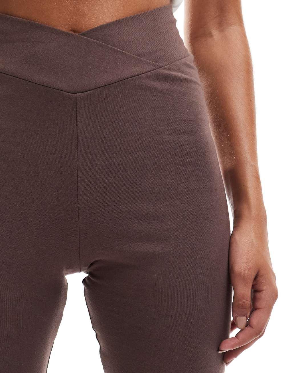 Miss Selfridge v front flared leggings in chocolate Product Image