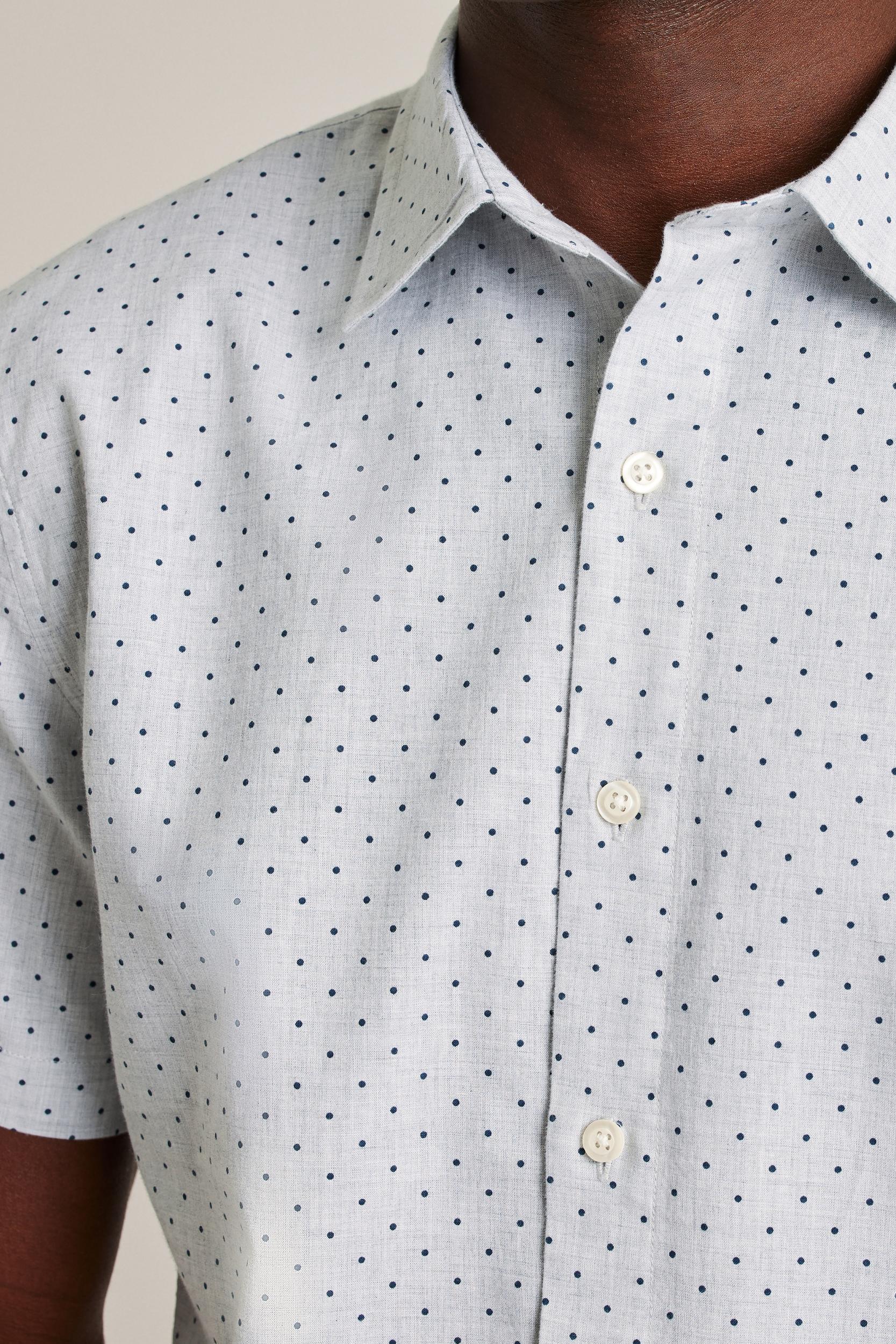 Riviera Short Sleeve Shirt Product Image