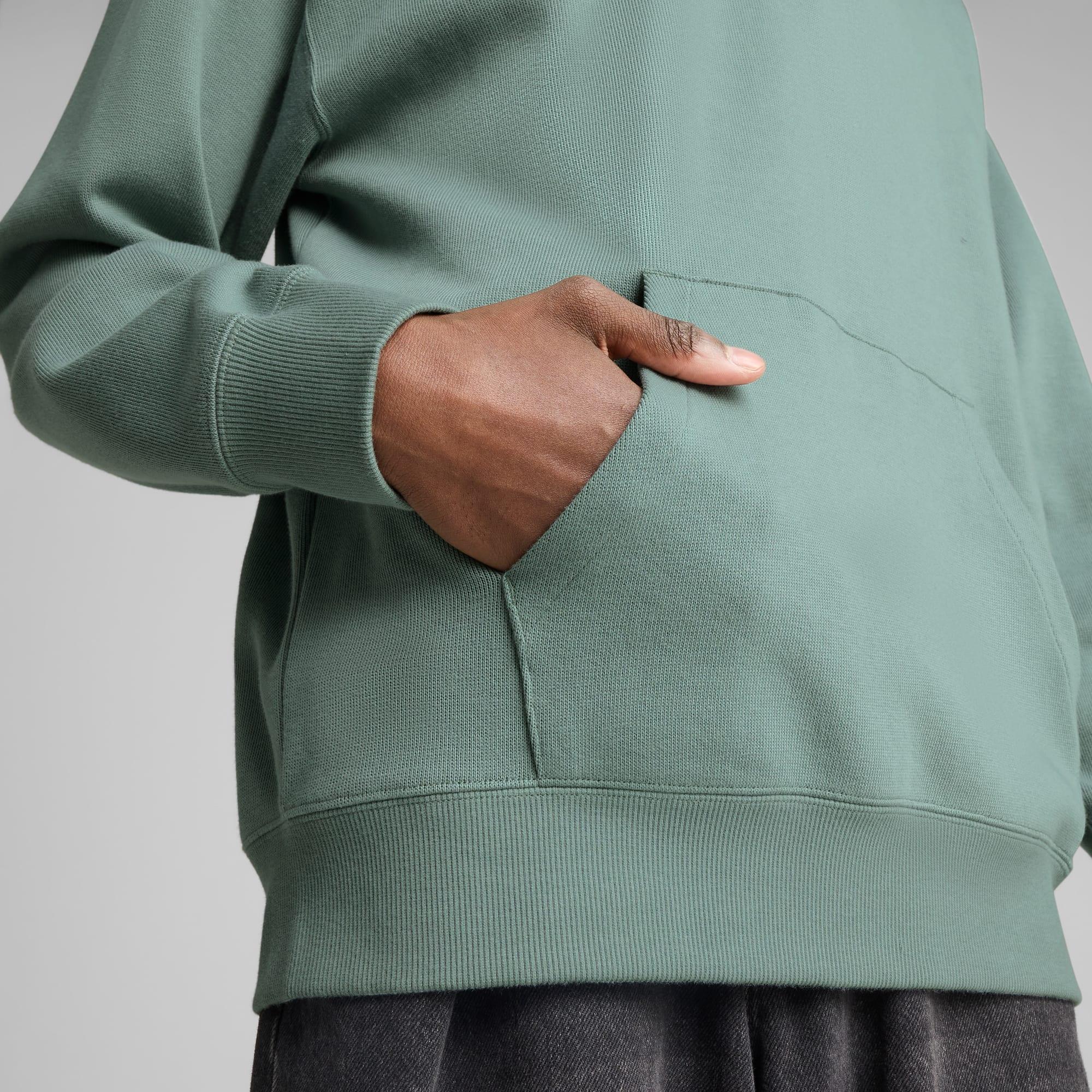 WARDROBE ESSENTIALS Men's Relaxed Half-Zip Crew Product Image