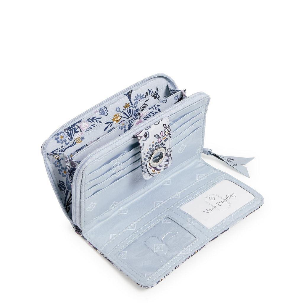 RFID Turnlock Wallet Product Image