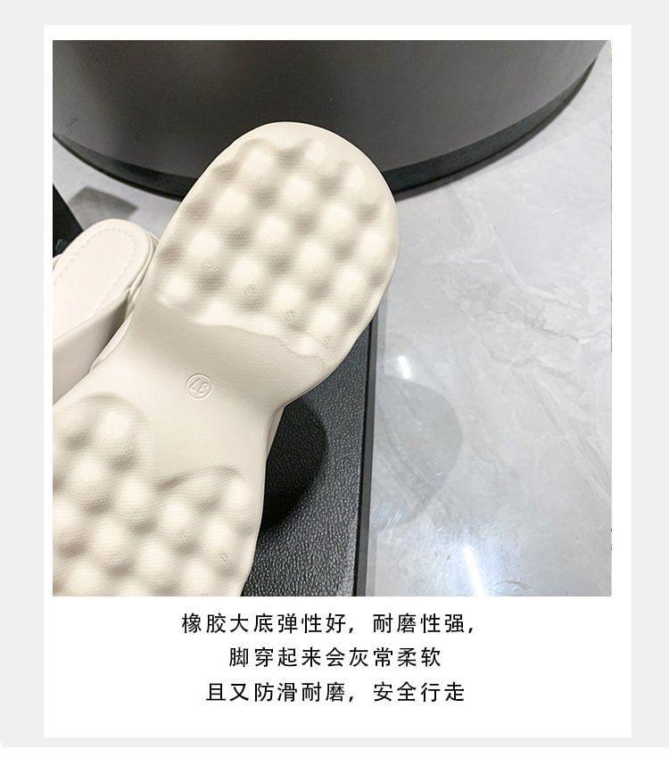 Platform Thong Slide Sandals Product Image