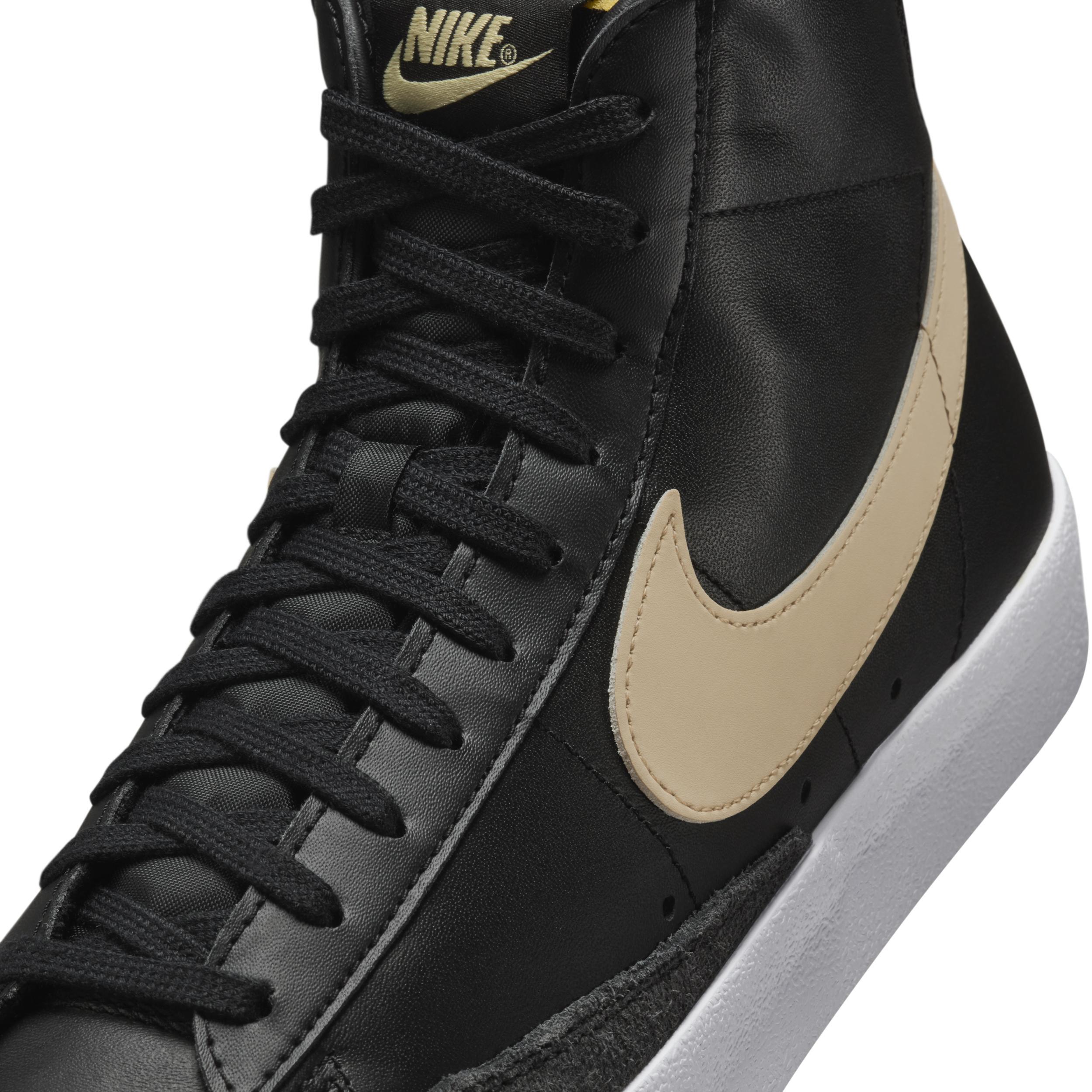 Nike Men's Blazer Mid '77 Vintage Shoes Product Image