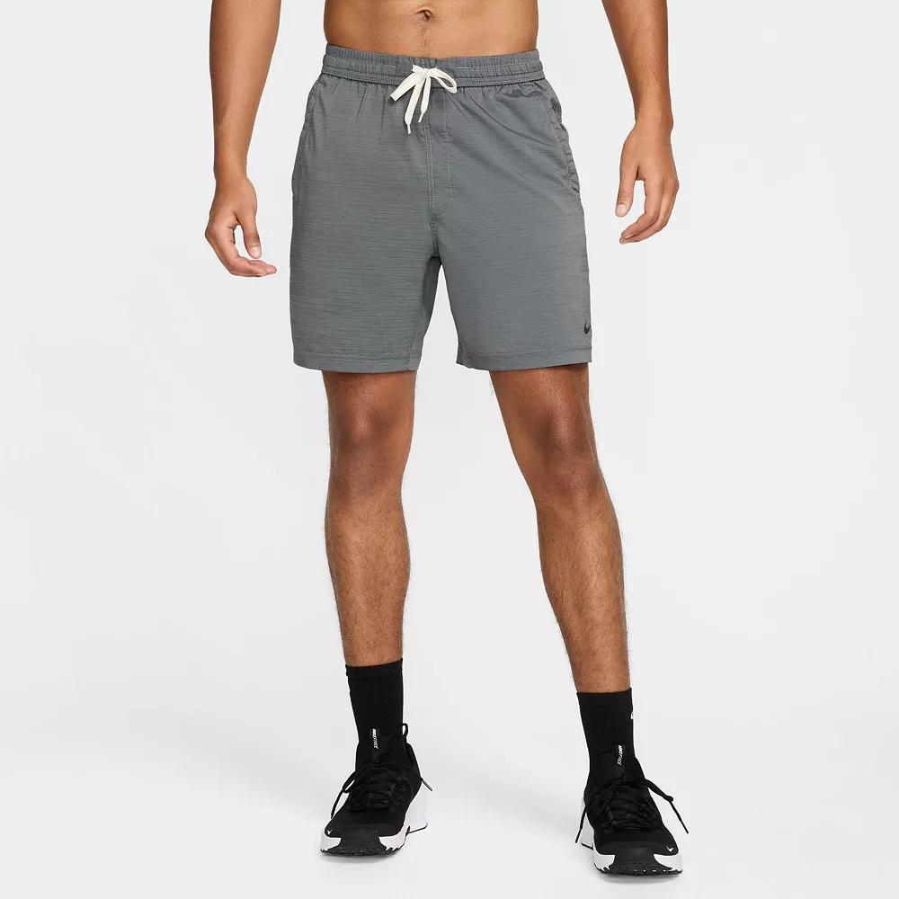 Men's Nike Form Dri-FIT 7-in. Unlined Versatile Shorts,  Product Image