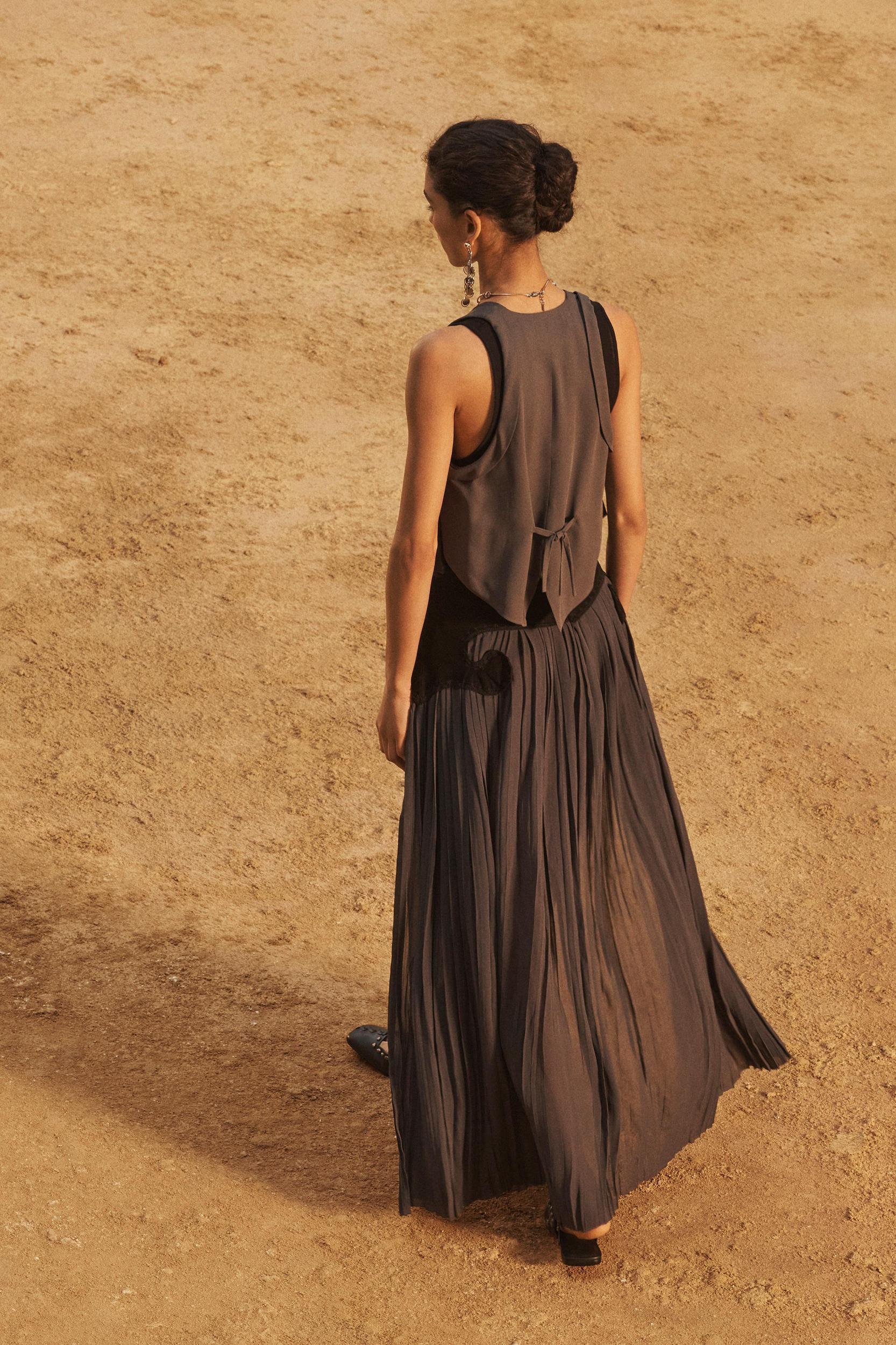 FINE COTTON TOP LIMITED EDITION Product Image