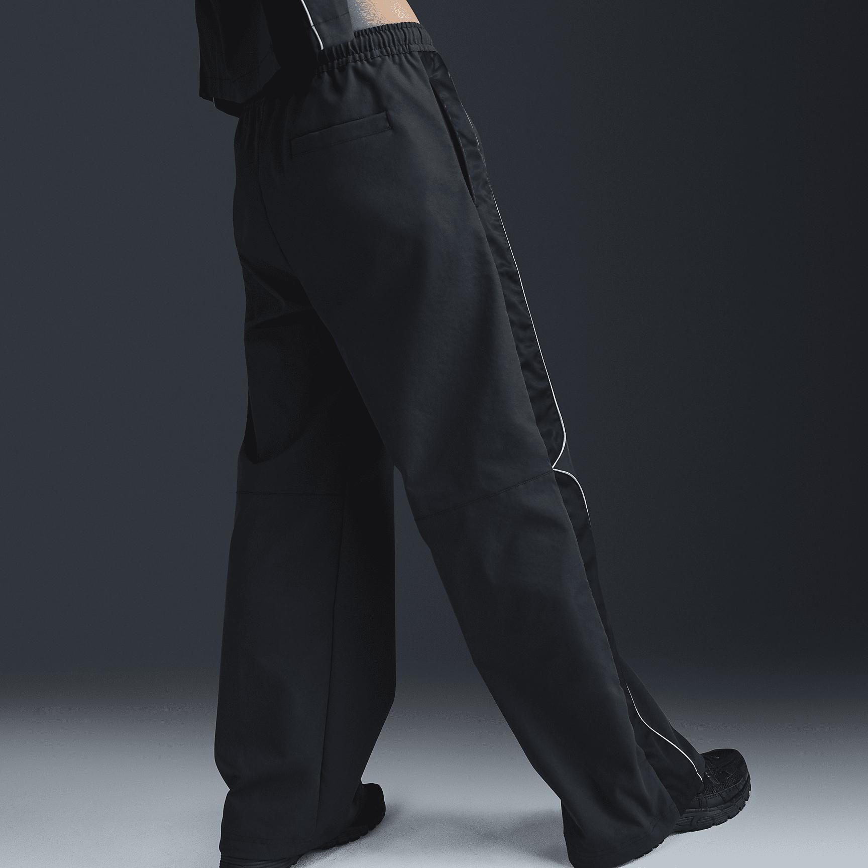 Nike Sportswear Women's Woven Pants Product Image