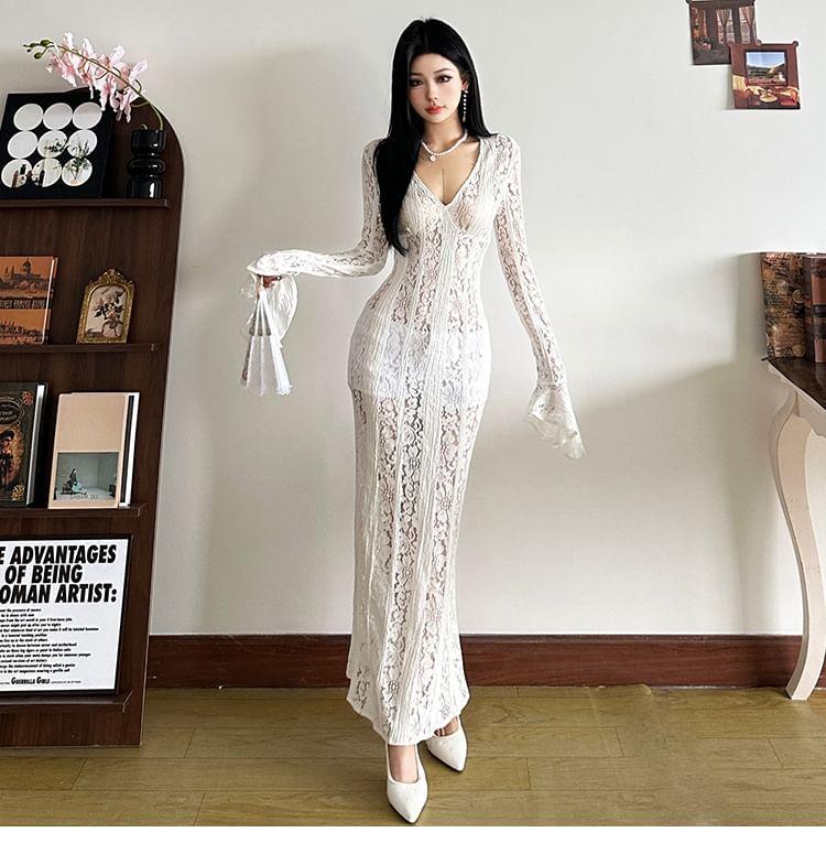 Long Sleeve V-Neck Lace Mermaid Maxi Dress Product Image