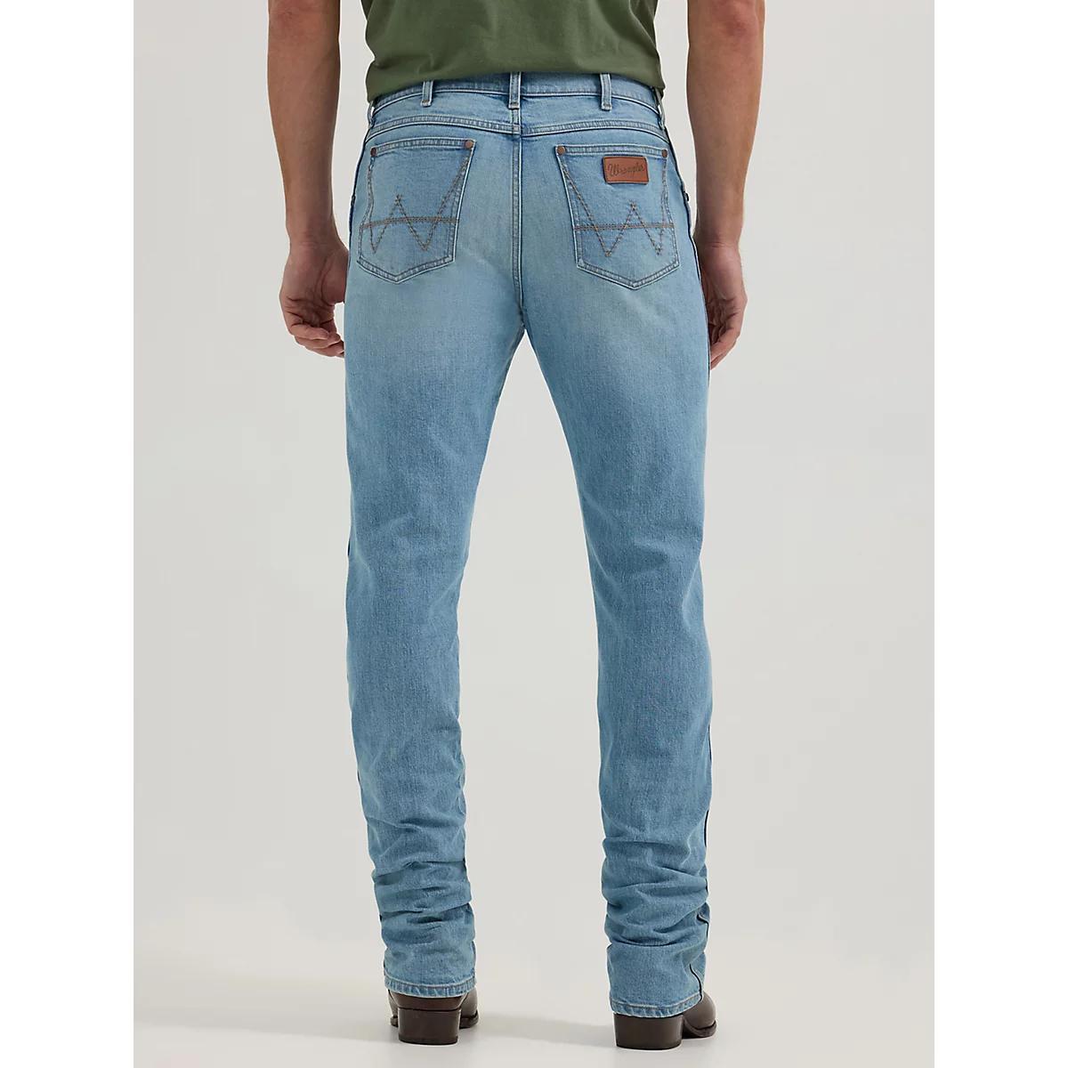 Men's Wrangler Retro® Slim Fit Straight Leg Jean in Ozark Product Image