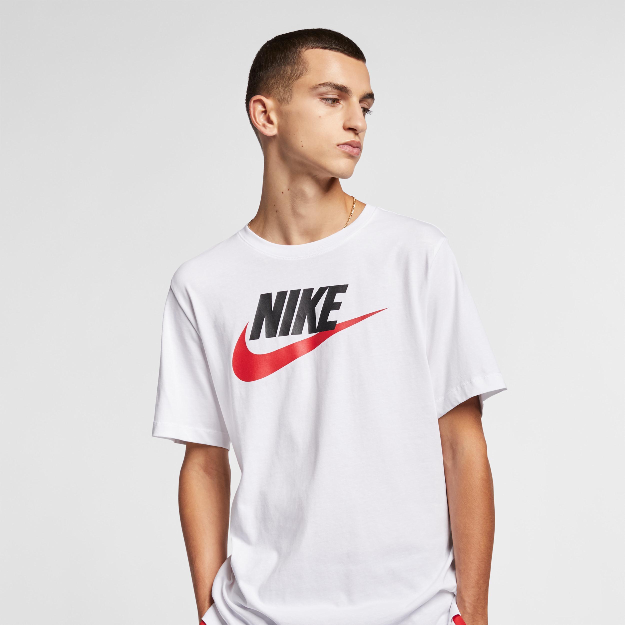 Mens Nike Sportswear T-Shirt | AR5004-100 Product Image