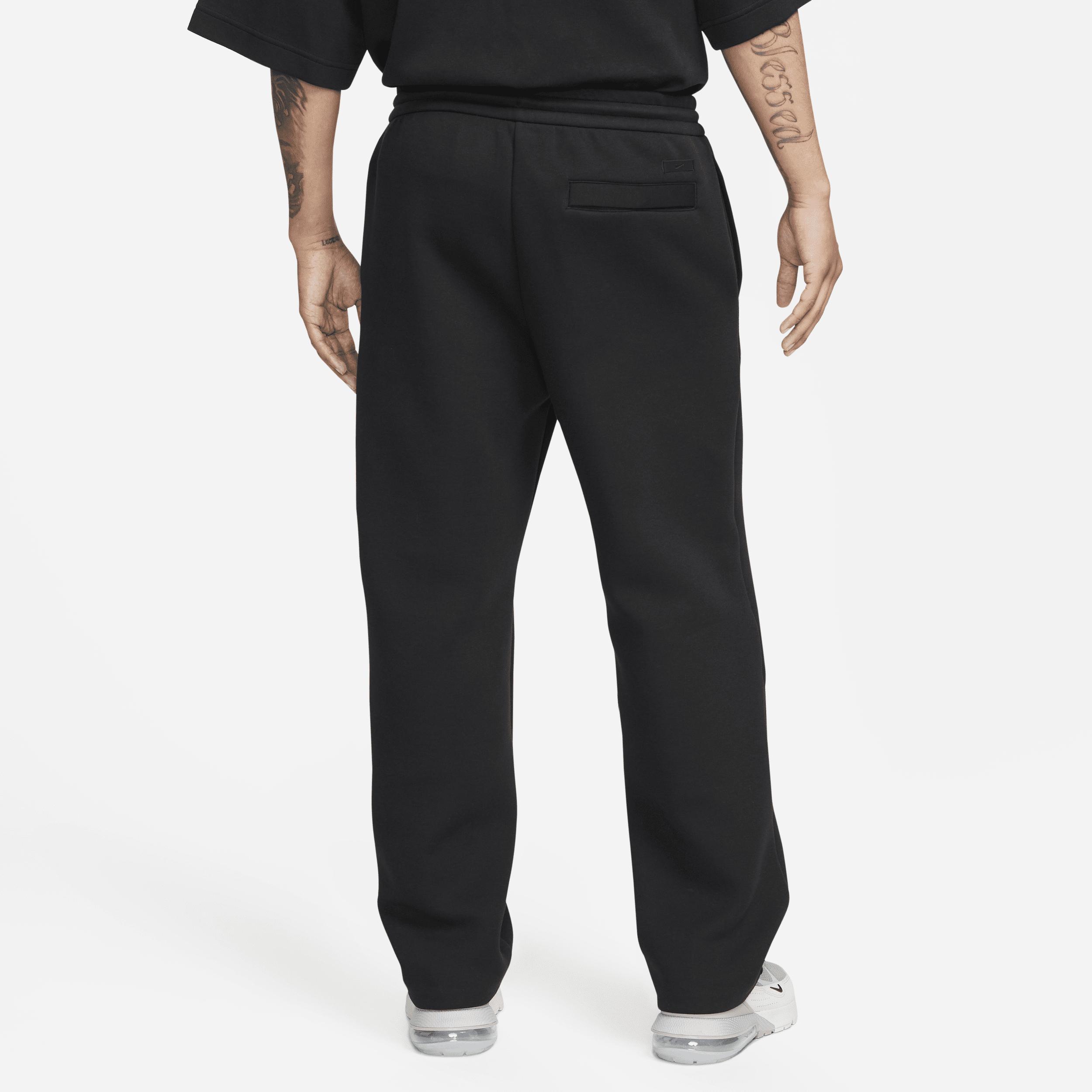 Nike Sportswear Tech Fleece Reimagined Men's Loose Fit Open Hem Sweatpants Product Image