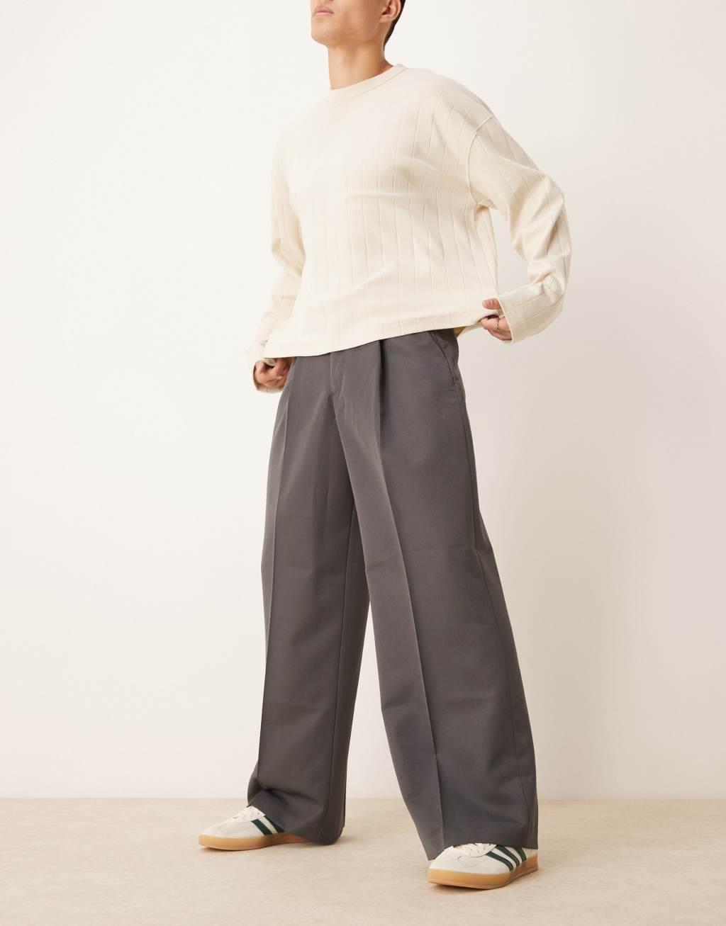 ASOS DESIGN smart loose fit pants with front pleat in charcoal Product Image