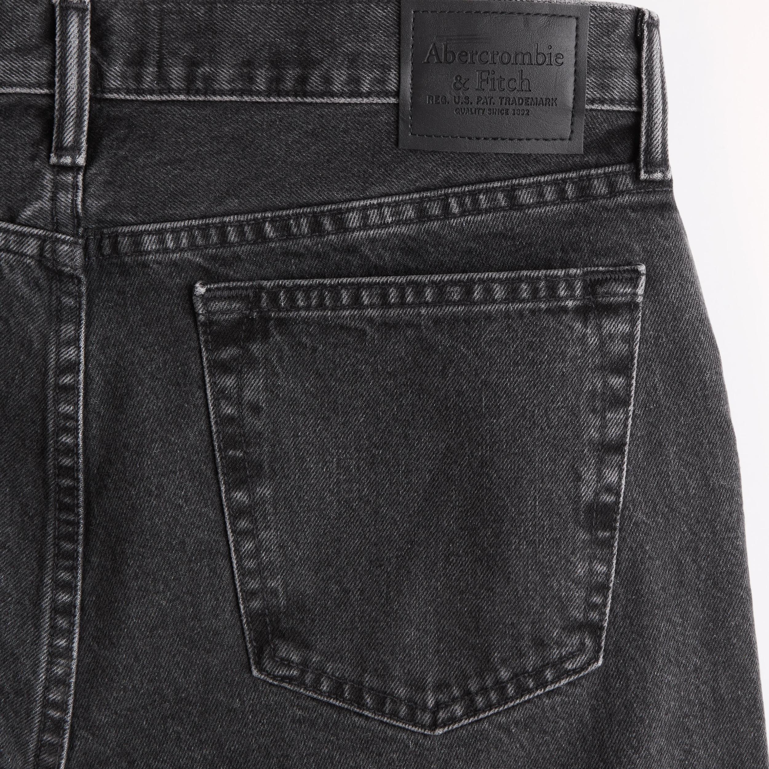 Loose Jean Product Image