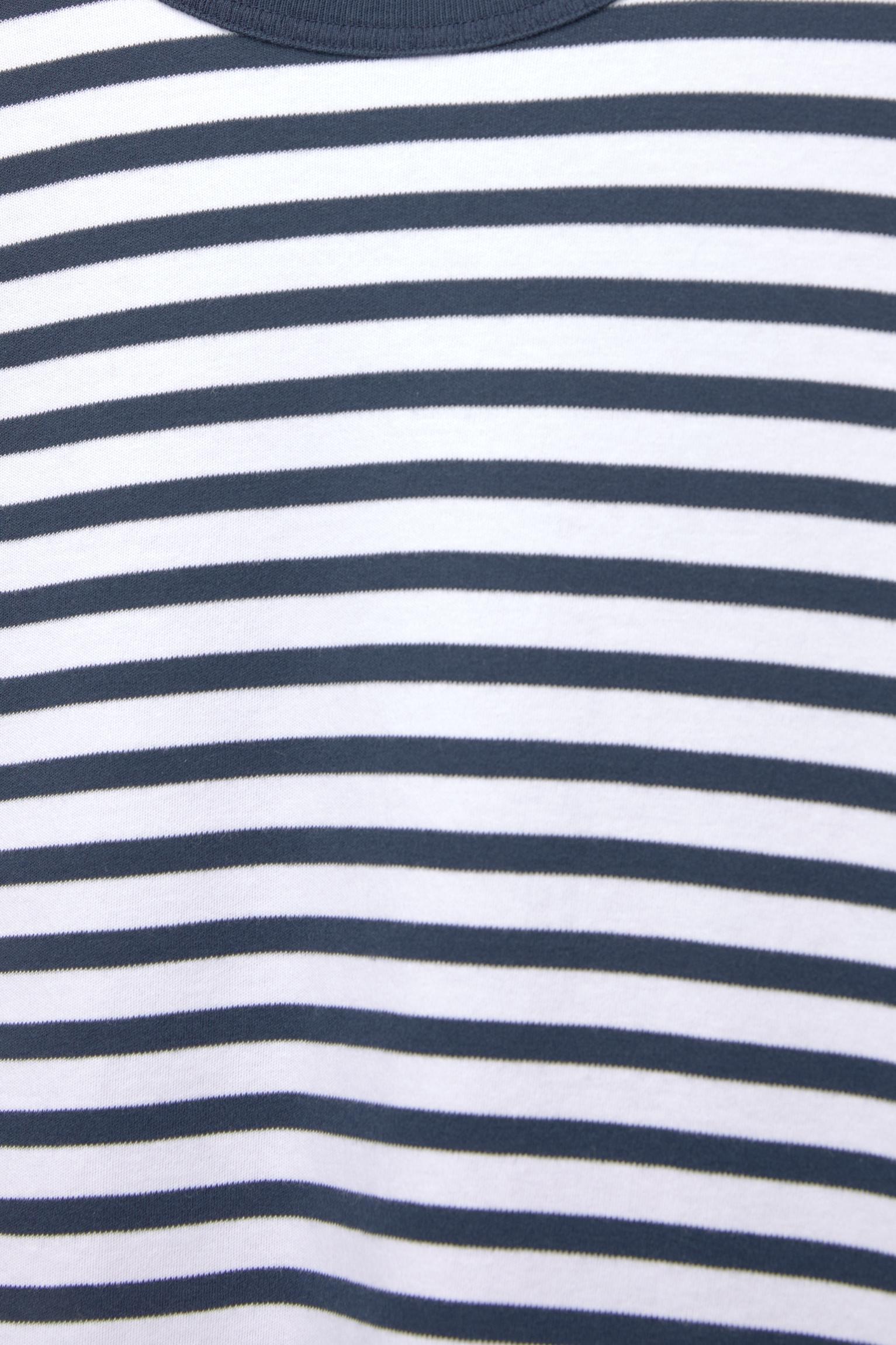 Basic short sleeve T-shirt Product Image