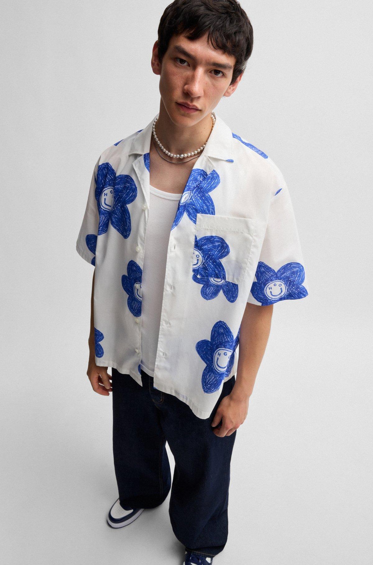 Relaxed-fit shirt in printed cotton poplin Product Image