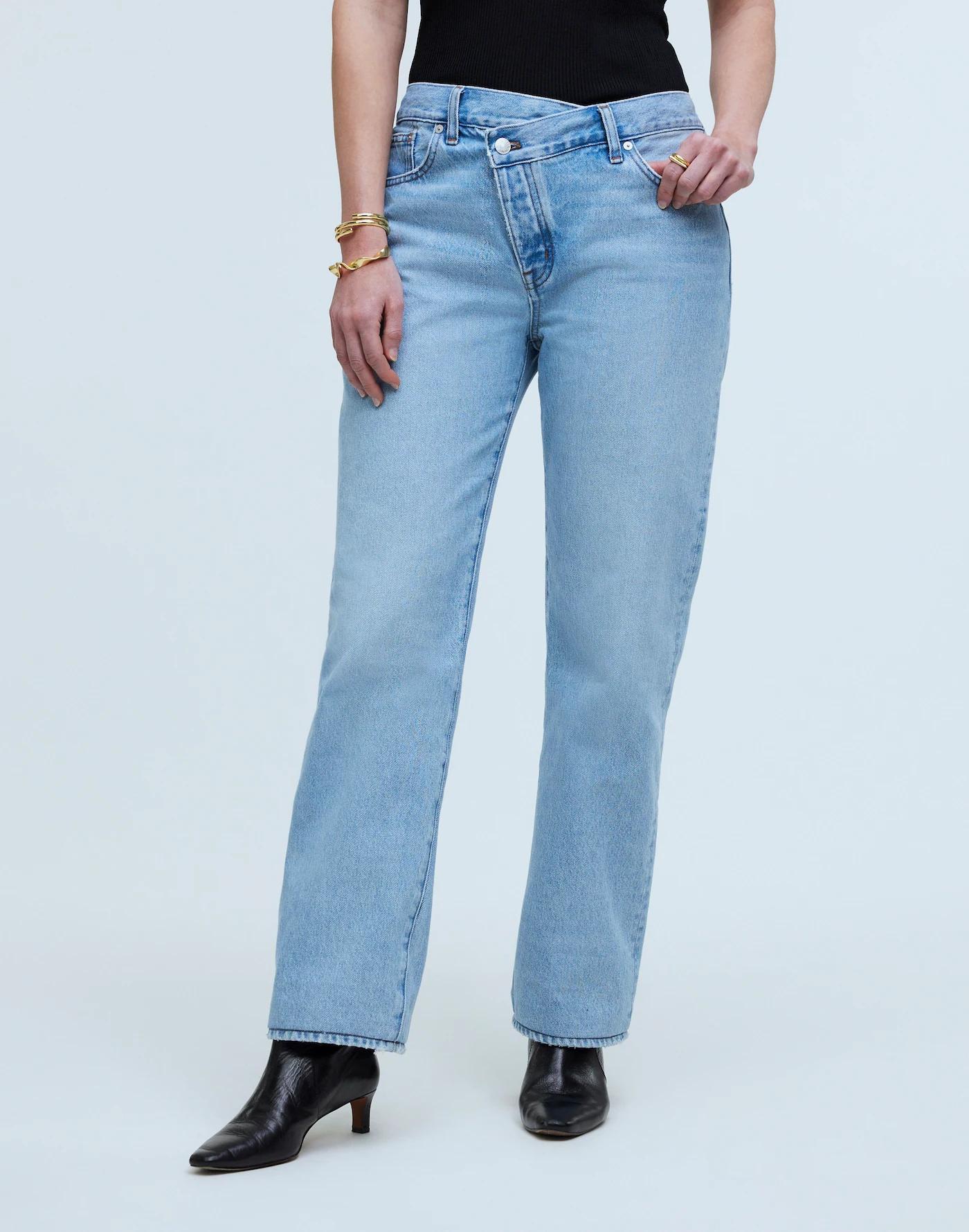 Curvy Low-Slung Straight Jeans in Sevilla Wash: Cross-Tab Edition Product Image