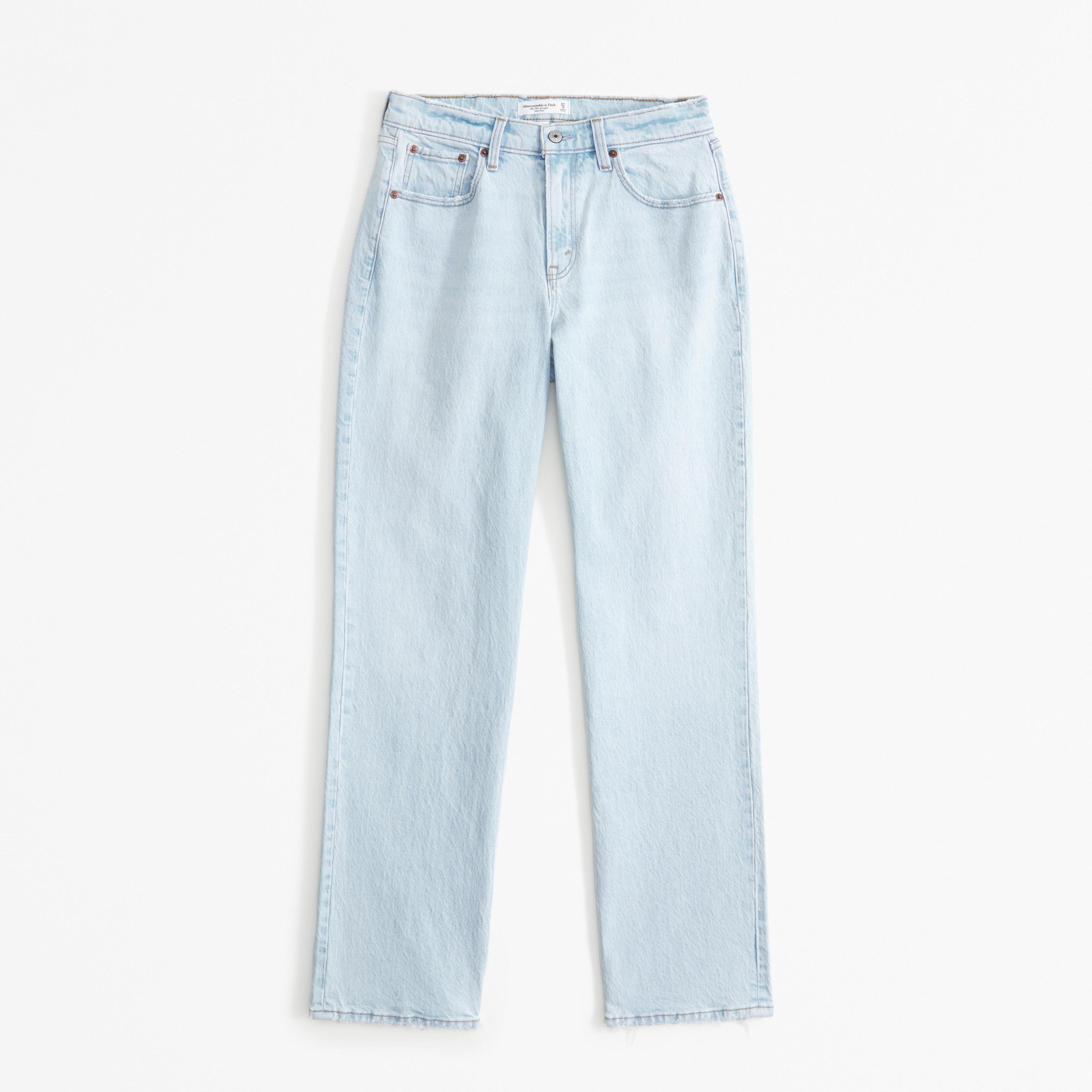 Curve Love Mid Rise 90s Straight Jean Product Image