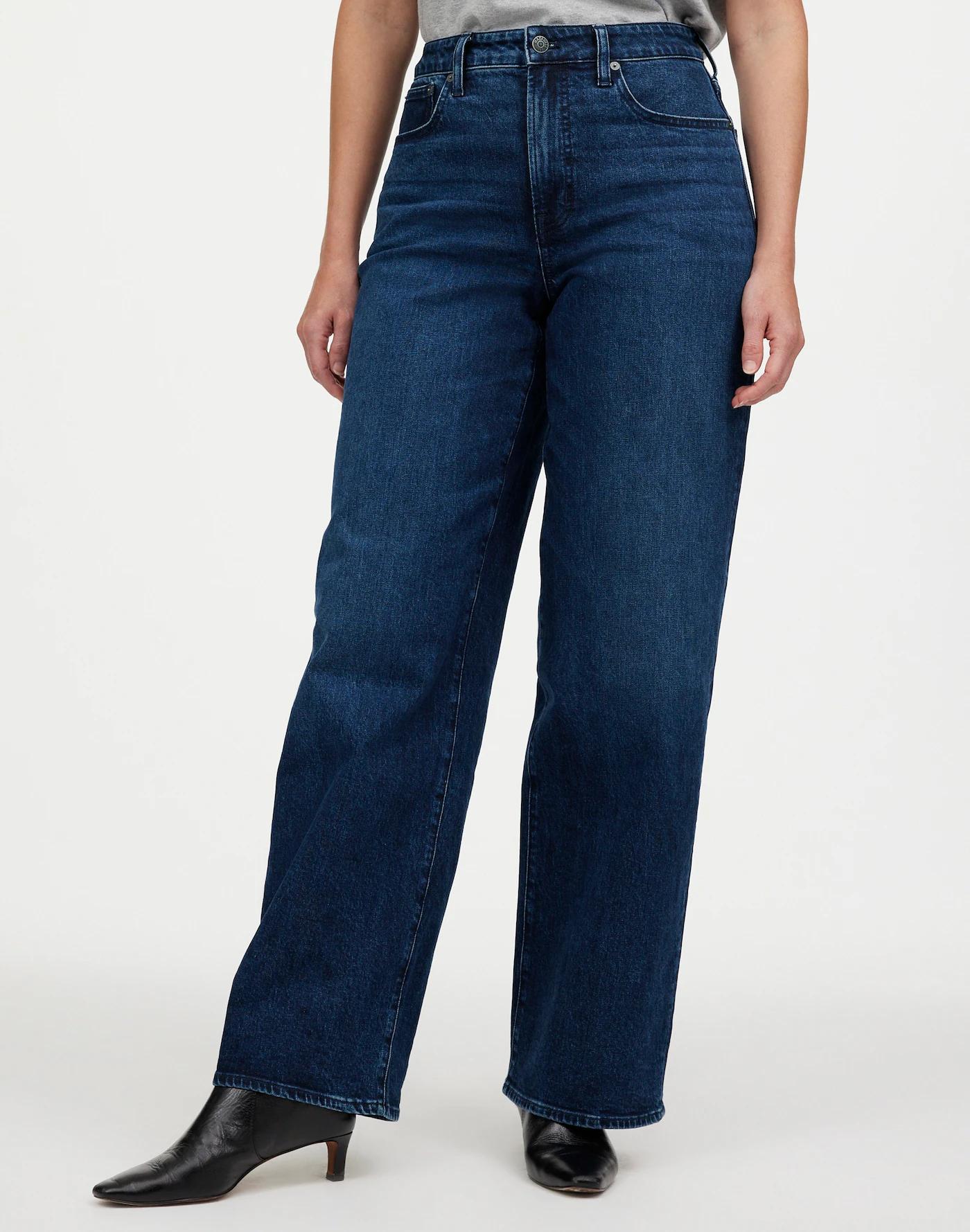 The Curvy Perfect Vintage Wide-Leg Jean Product Image