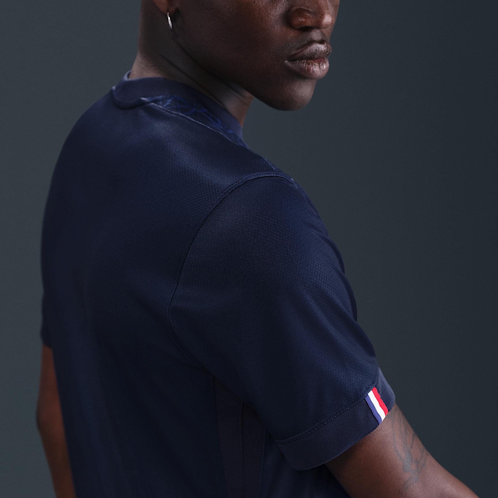 Paris Saint-Germain 2025/26 Stadium Home Nike Mens Dri-FIT Soccer Replica Jersey | HJ4593-411 Product Image