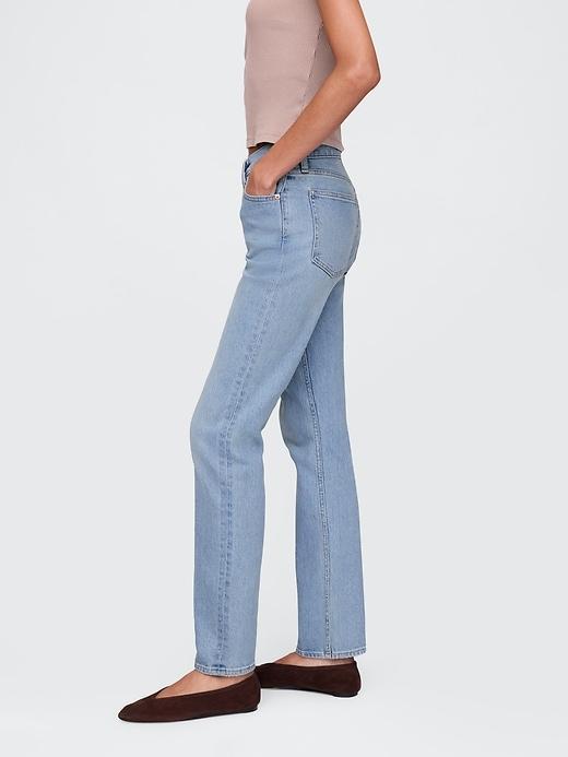 High Rise Crossover '90s Straight Jeans Product Image