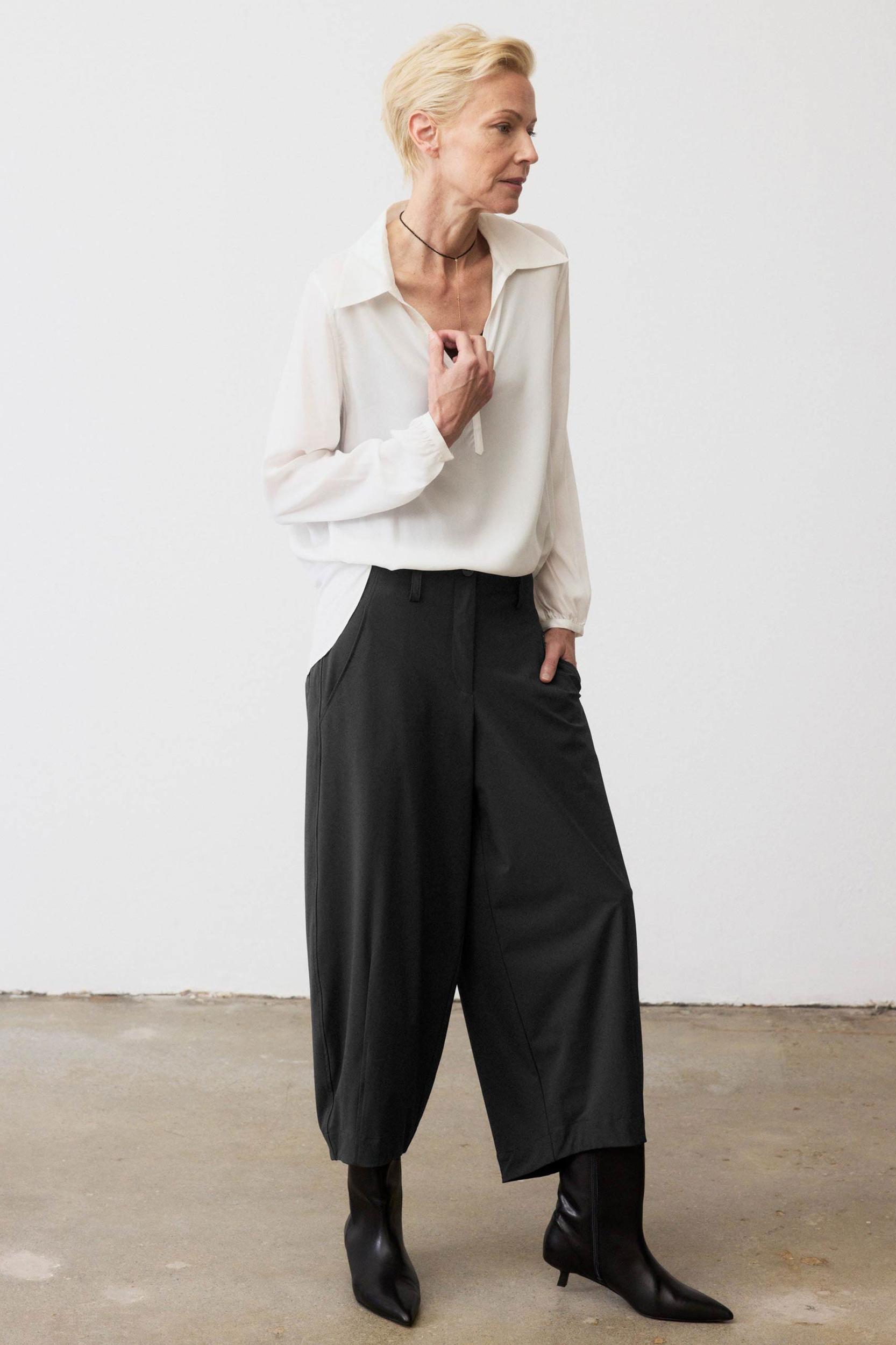 Petite Carefree Wide Leg Pants Product Image