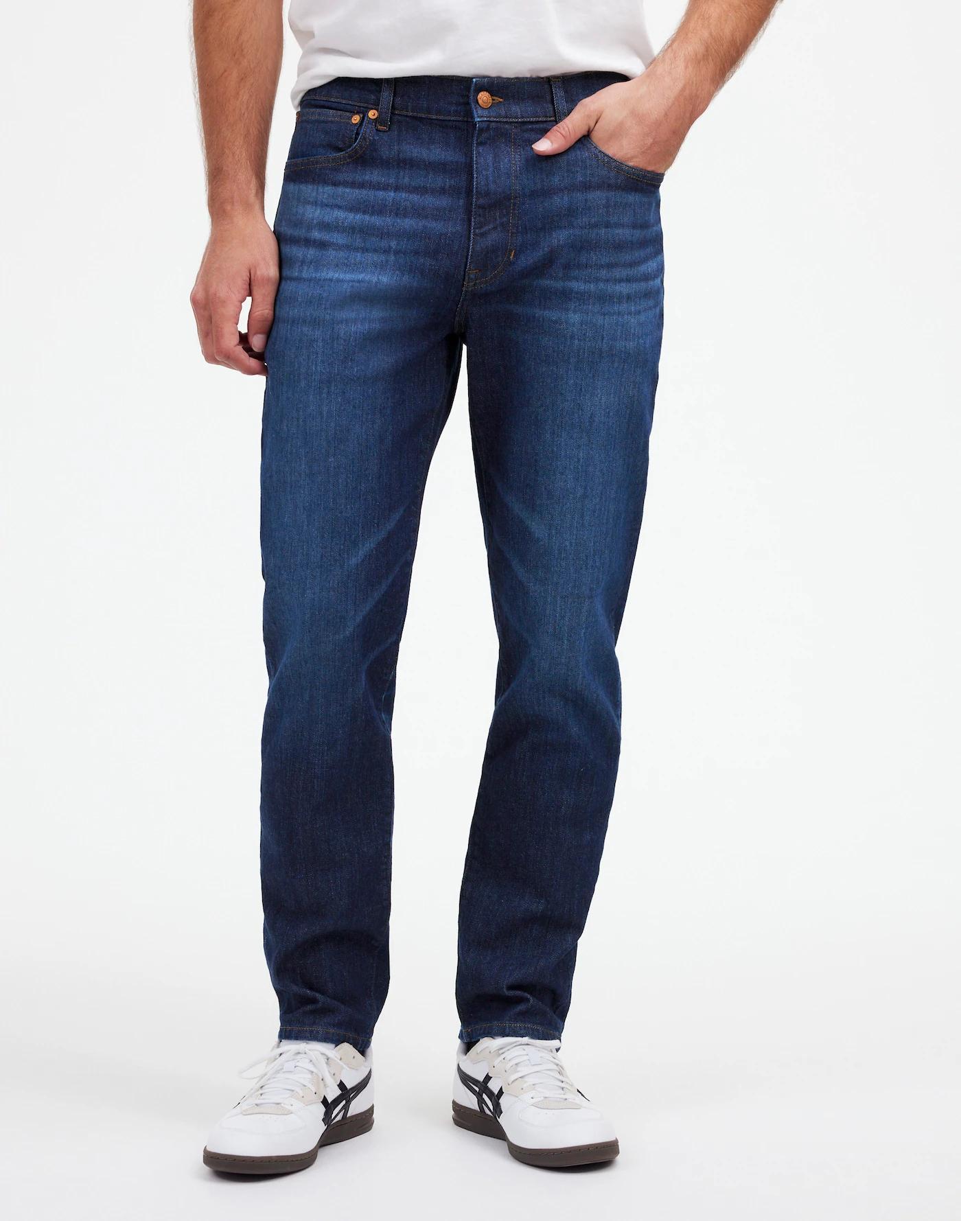 Relaxed Taper Jeans Product Image