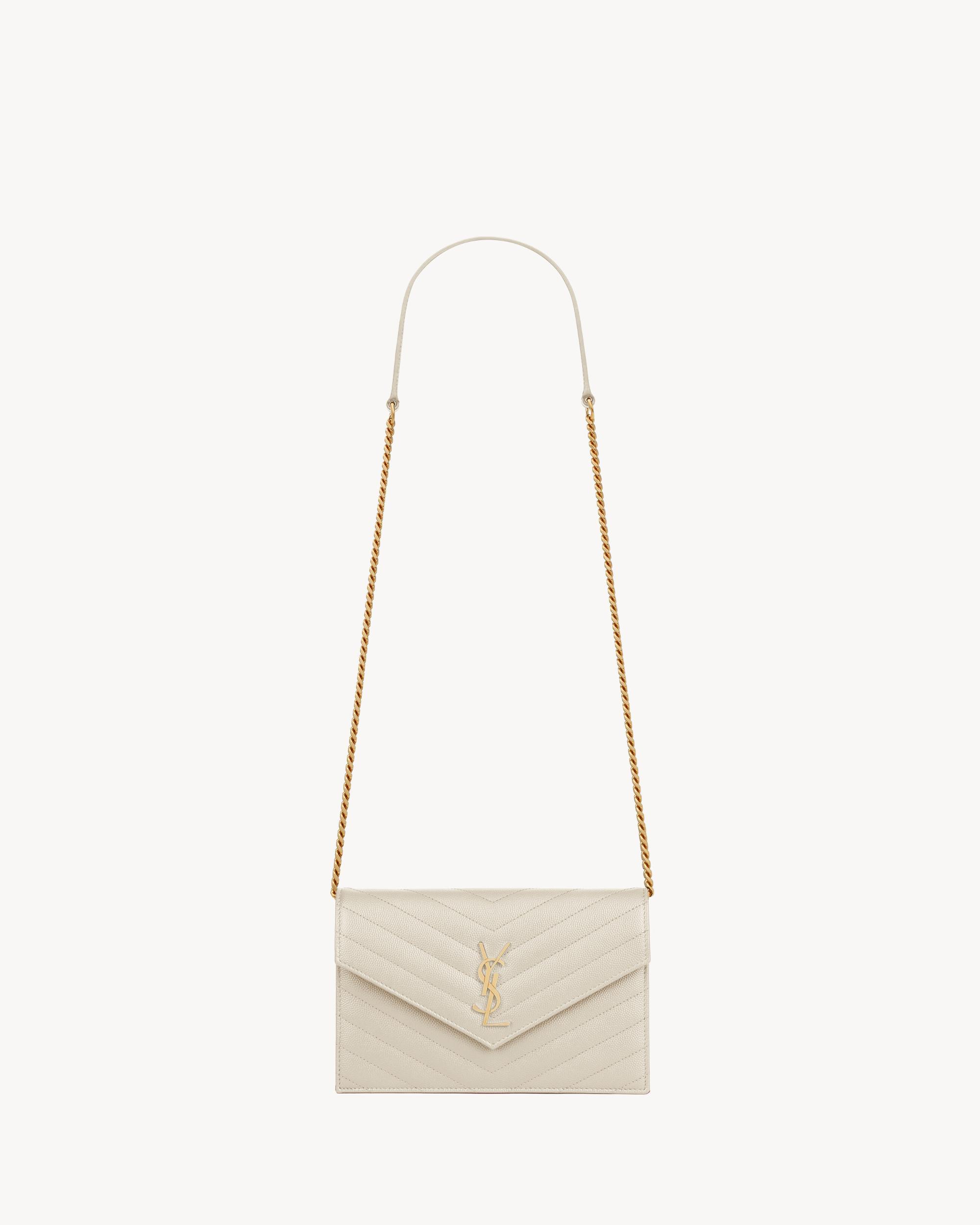 CASSANDRE ENVELOPE CHAIN WALLET IN GRAIN DE POUDRE LEATHER Product Image
