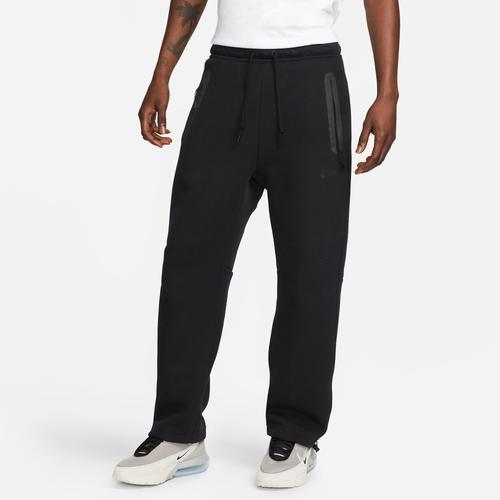 Nike Tech Fleece joggers in black Product Image