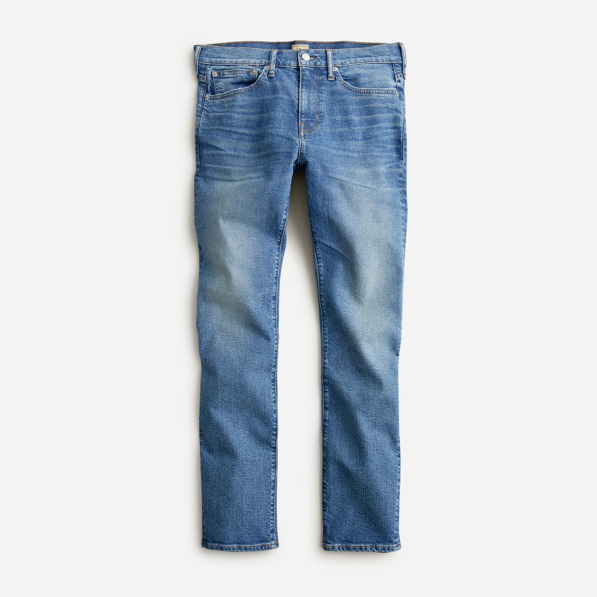 484 Slim-fit stretch jean in three-year wash Product Image